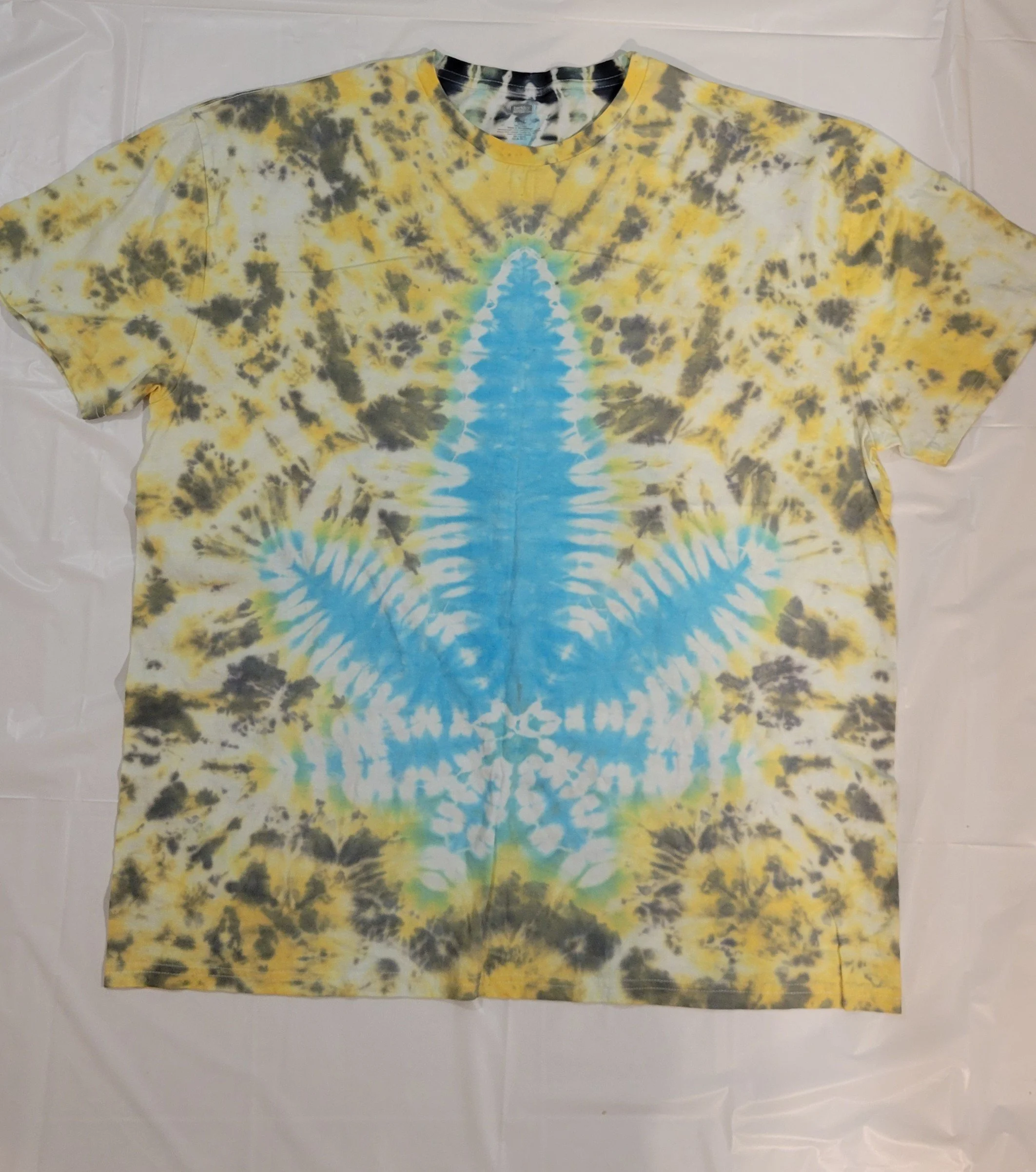 3XL Happy Little Trees
