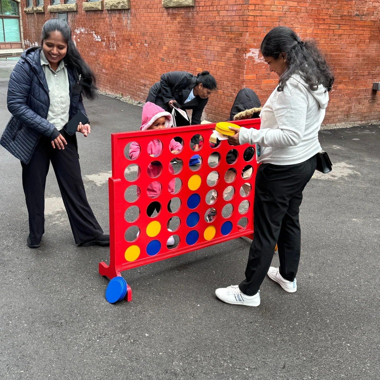 Rain couldn’t stop our fun! 🌧️
Even with a little drizzle, our second community event, Move & Make, was full of energy and creativity! We moved with Zumba instructor Valeriia Chernykh, crafted with Mexican-Canadian artist Maya Corona, roc