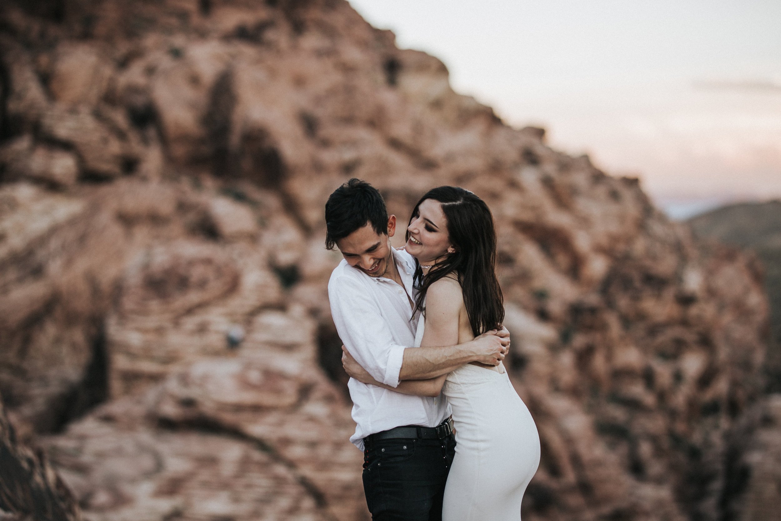 angela-mike-little-white-wedding-chapel-las-vegas-elopement-indwell10.jpeg