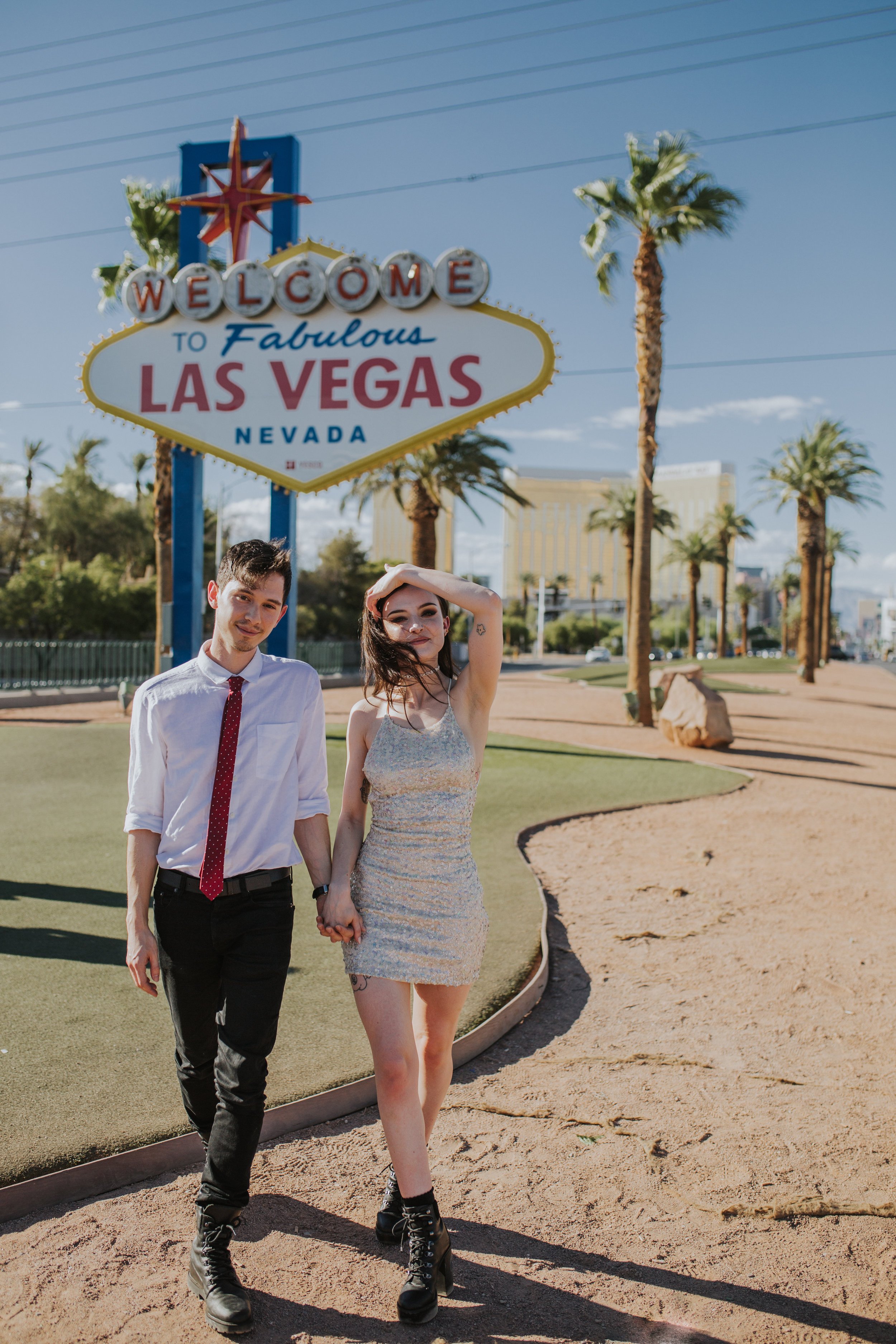 angela-mike-little-white-wedding-chapel-las-vegas-elopement-indwell31.jpeg