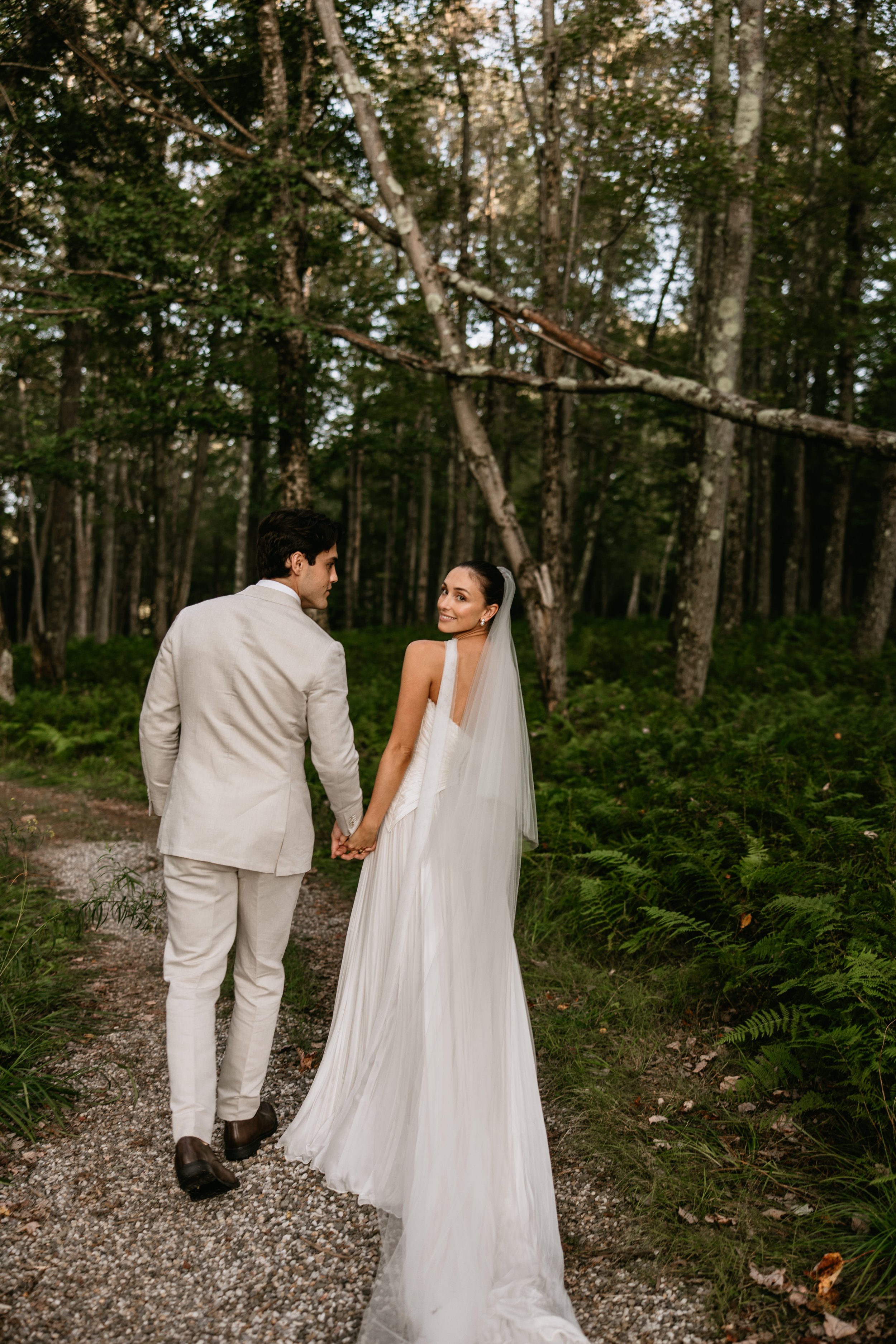 kristina-ethan-dolan-indwell-handsome-hollow-newyork-wedding-550.jpg