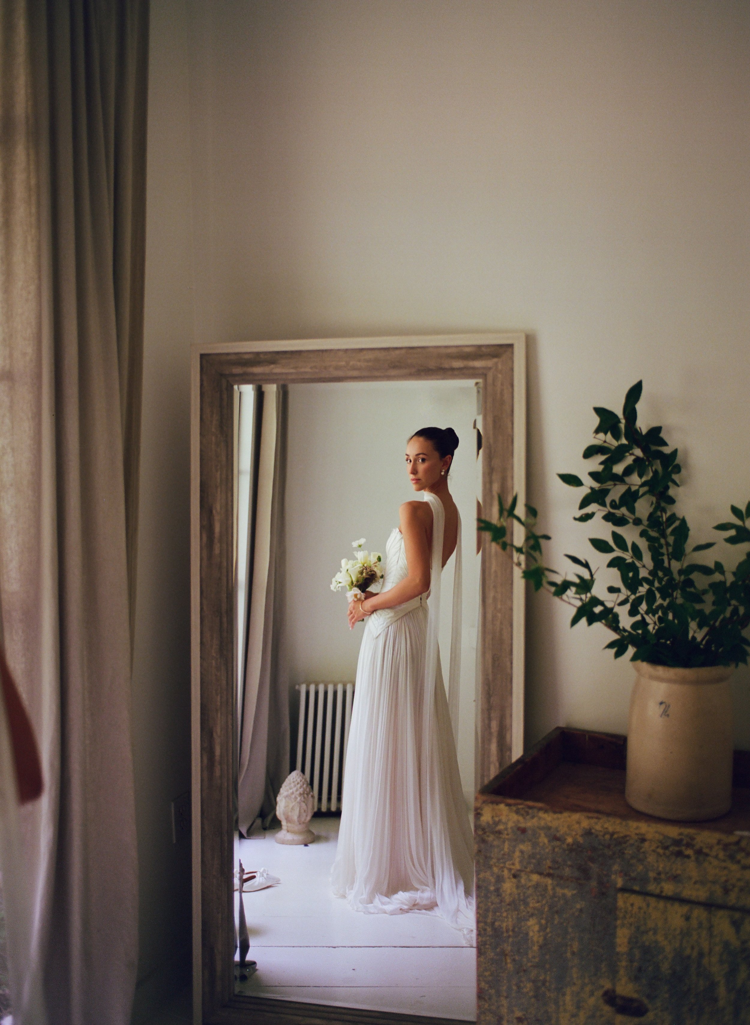 kristina-ethan-indwell-wedding-film -newyork-handsomehollow-104.jpg