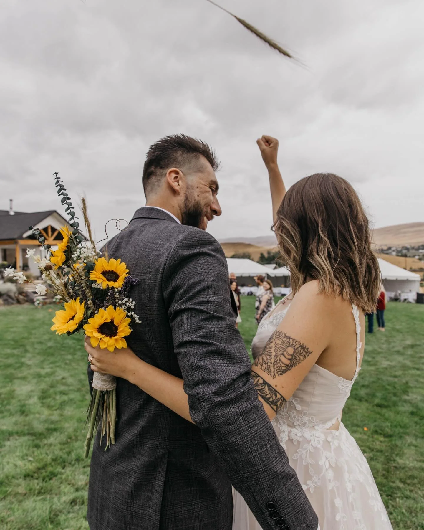 The Grosely&rsquo;s intimate wedding! 

#idahophotographer #idahoweddingphotographer #boiseweddingphotographer #treasurevalleyweddingphotographer