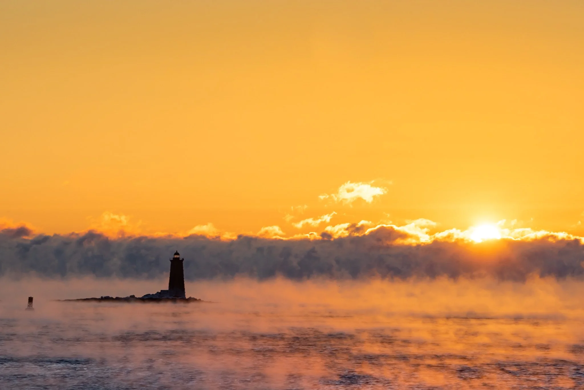 KM_NEW CASTLE SUNRISE SEA SMOKE-7594.jpg