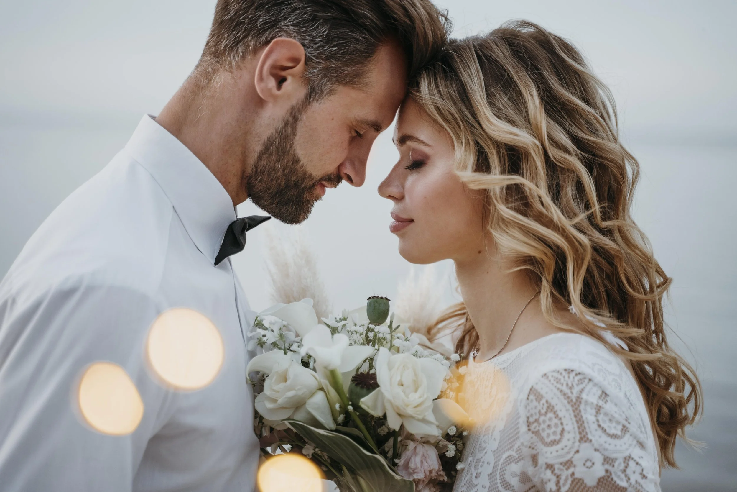 When Two Become Us: A Real Guide to Growing Your Life as Newlyweds