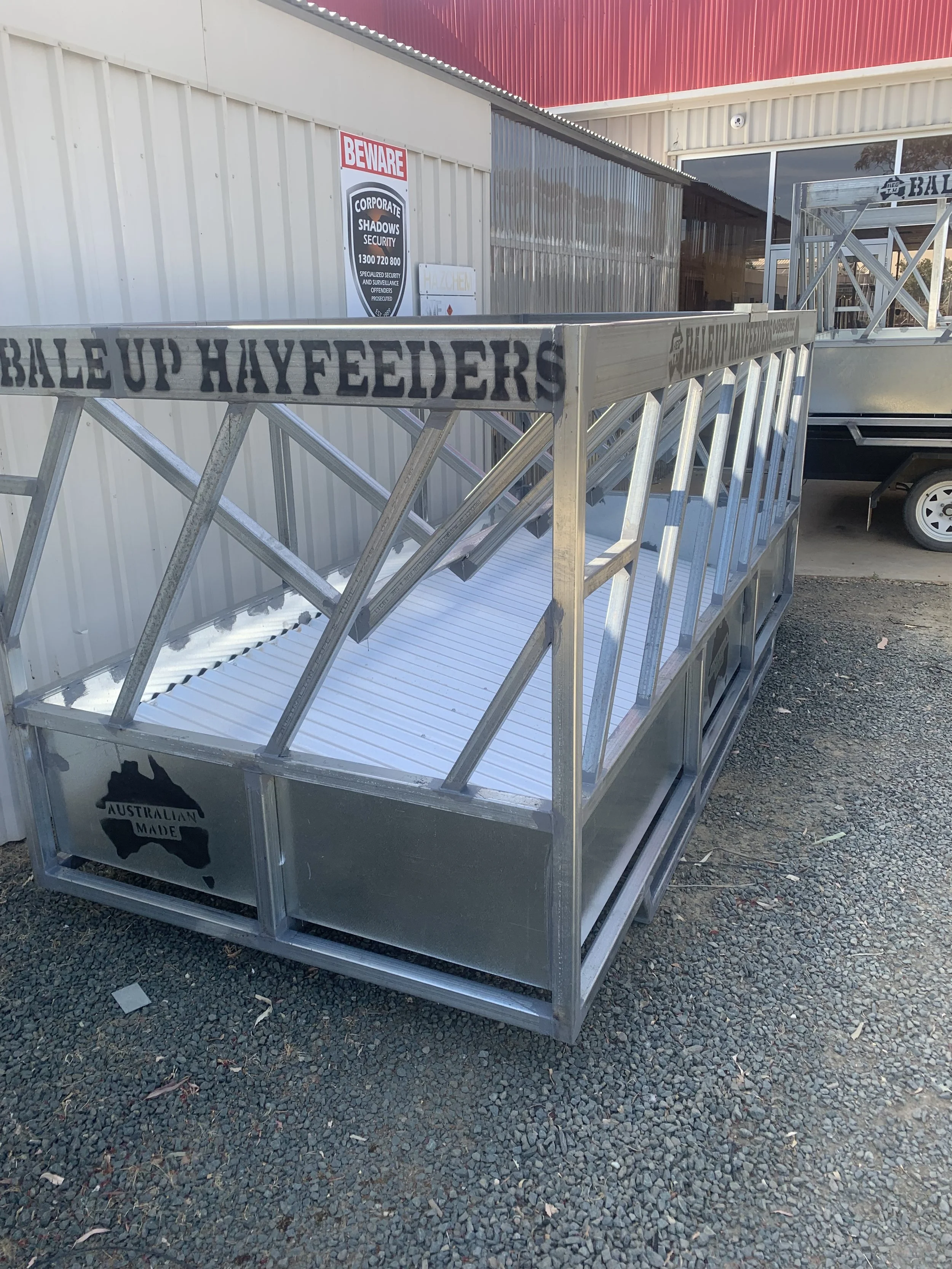Bale Up Hayfeeders - Single-Sided Cattle Feeder