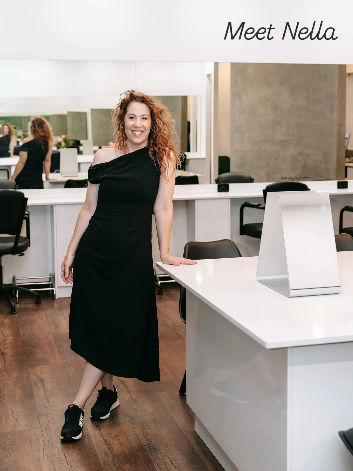 Meet Nella 🤍

Co-owner of Earth Wind Fire Hair, Nella brings over 25 years of experience in the hair industry, with a passion for creating beautiful, lived-in hair and a salon environment that feels like home.

A proud mum to four beautiful girls, N