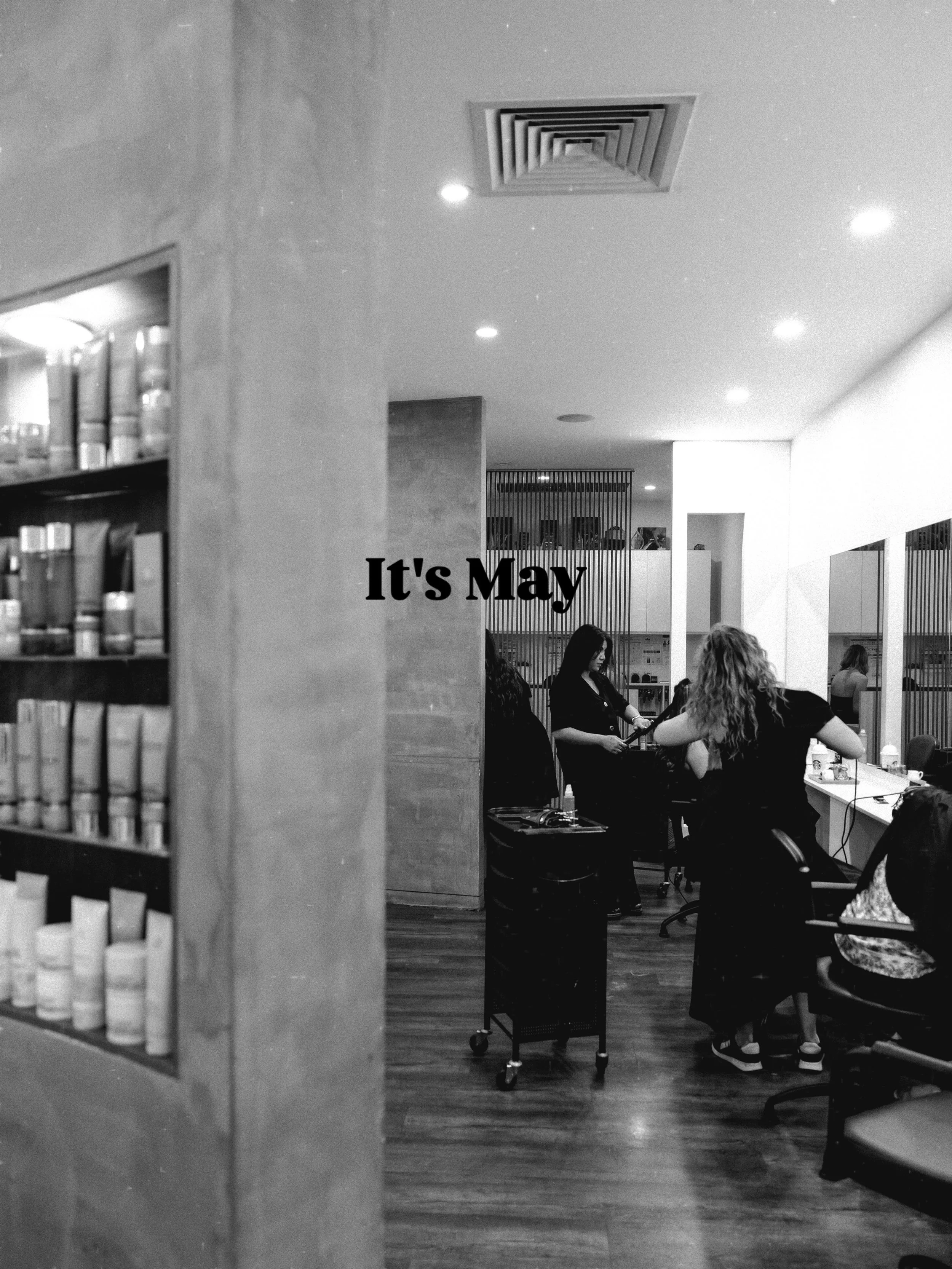MAY IS HERE! 🖤

The little things, the extra care, the moment to yourself. You deserve it all 🖤 

#hair #smallbusinesssupportingsmallbusiness #salon #hairdresser #everythinghair
