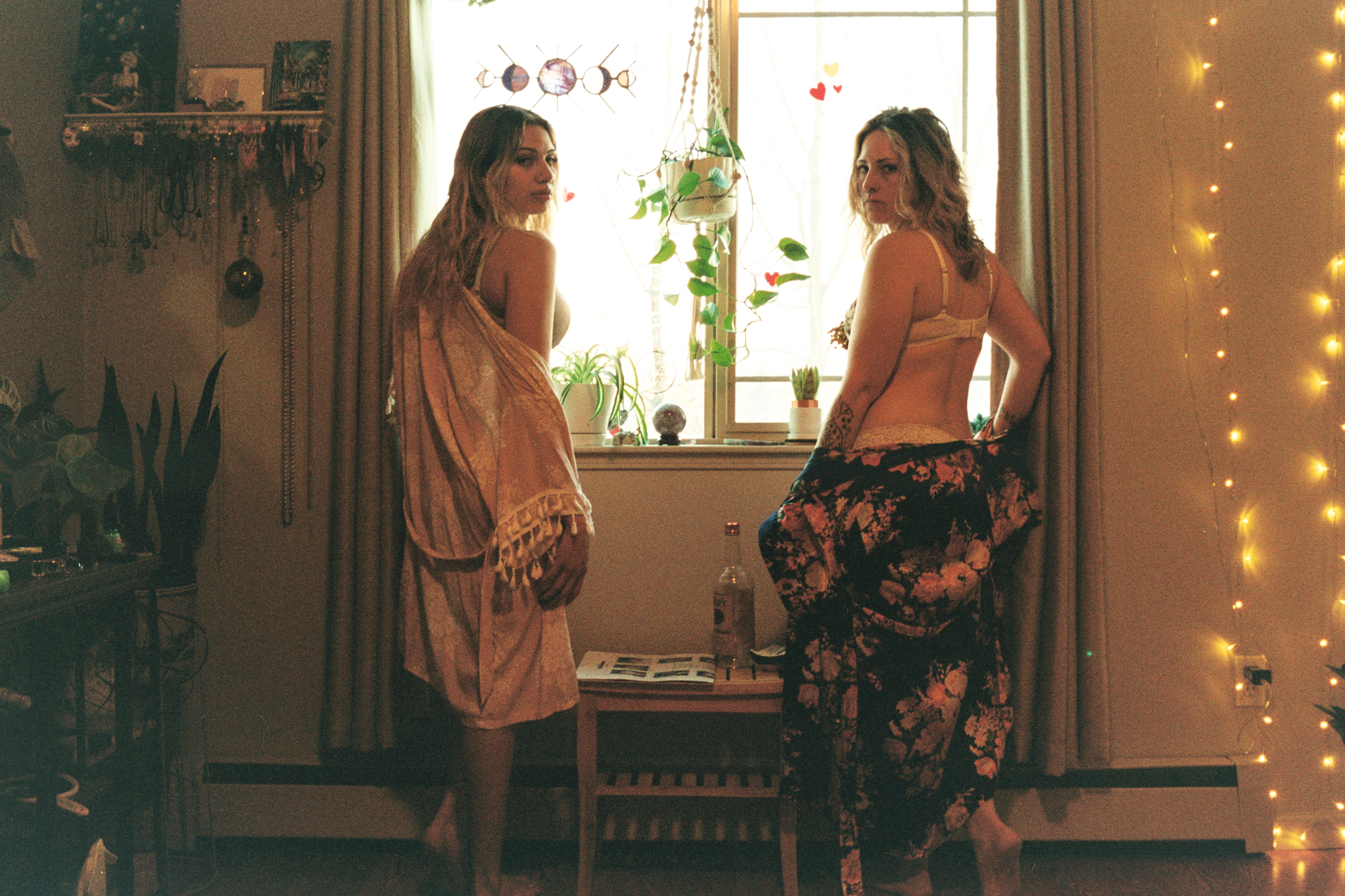 Nicole & Evva-50.PNG