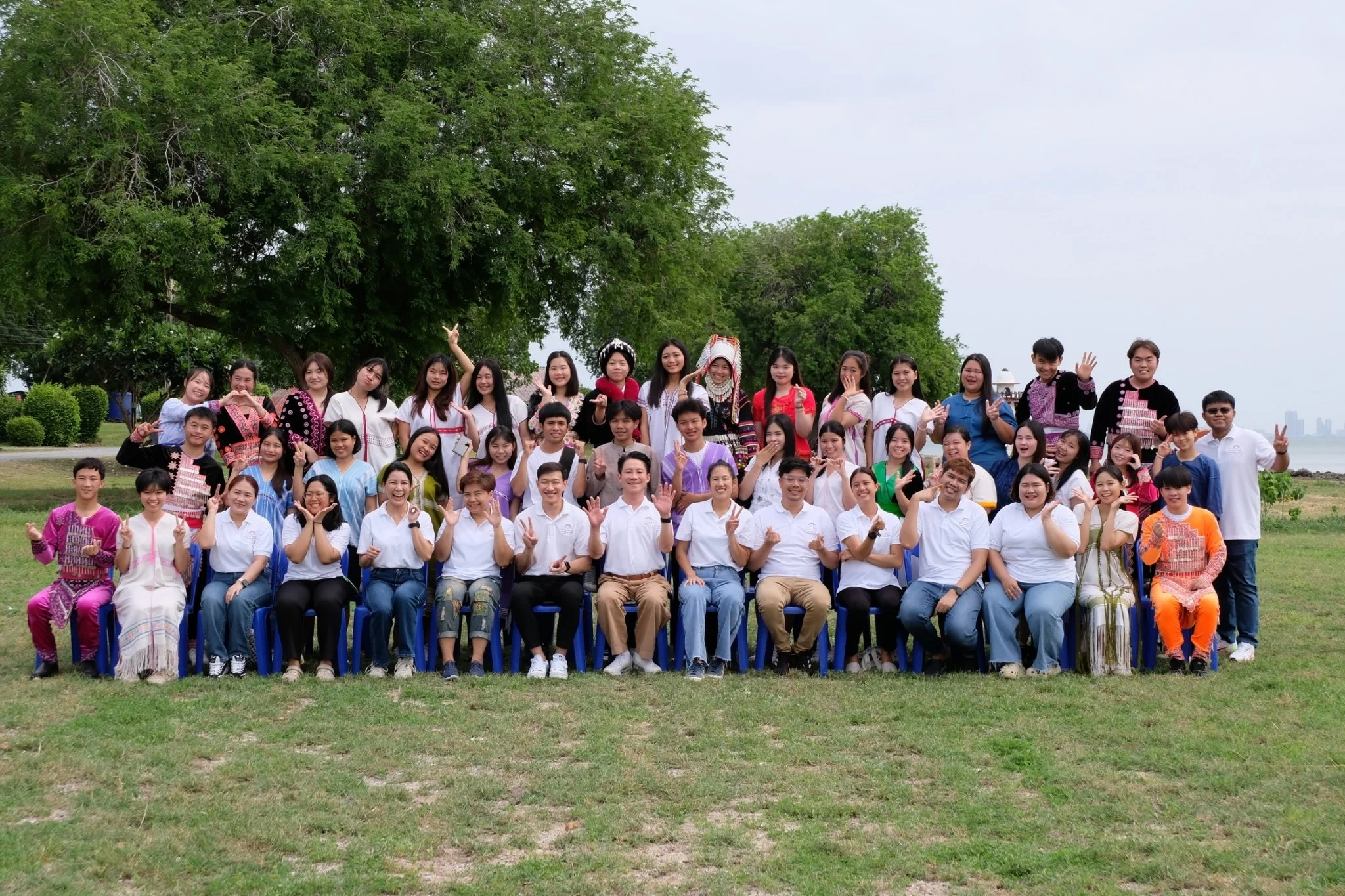 การสัมนนาประจำปีของนักเรียนทุน (Youth Leadership Development) เป็นเวลา 4 วัน 3 คืน เพื่อ 
เสริมสร้างทักษะการเป็น ‘ผู้นำ’ และทัศนคติการเป็น ‘ผู้ให้’ ฝึกฝนทักษะการสื่อสาร การทำงานร่วมกับผู้อื่น การจัดการเวลา และความมั่นใจในตัวเอง พร้อมแลกเปลี่ยนประสบกา