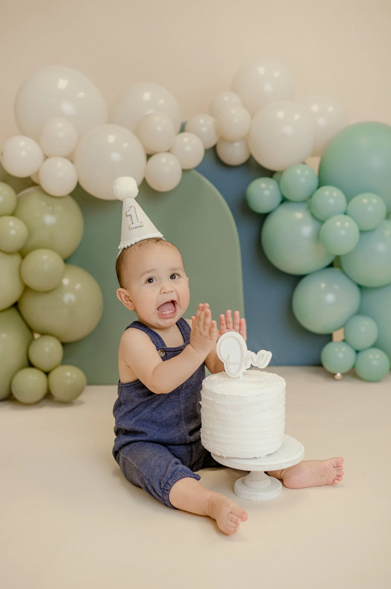 Double Arches with balloons (your custom colors)