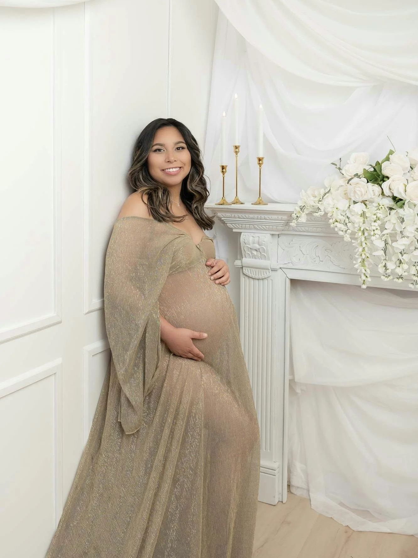 Designed for moms who want something timeless, not trendy.

#HoustonMaternityPhotographer #LuxuryMaternity #HoustonMoms #TexasMaternityPhotographer #MaternitySession #HoustonPhotographer #MotherhoodMoments #ExpectingInHouston