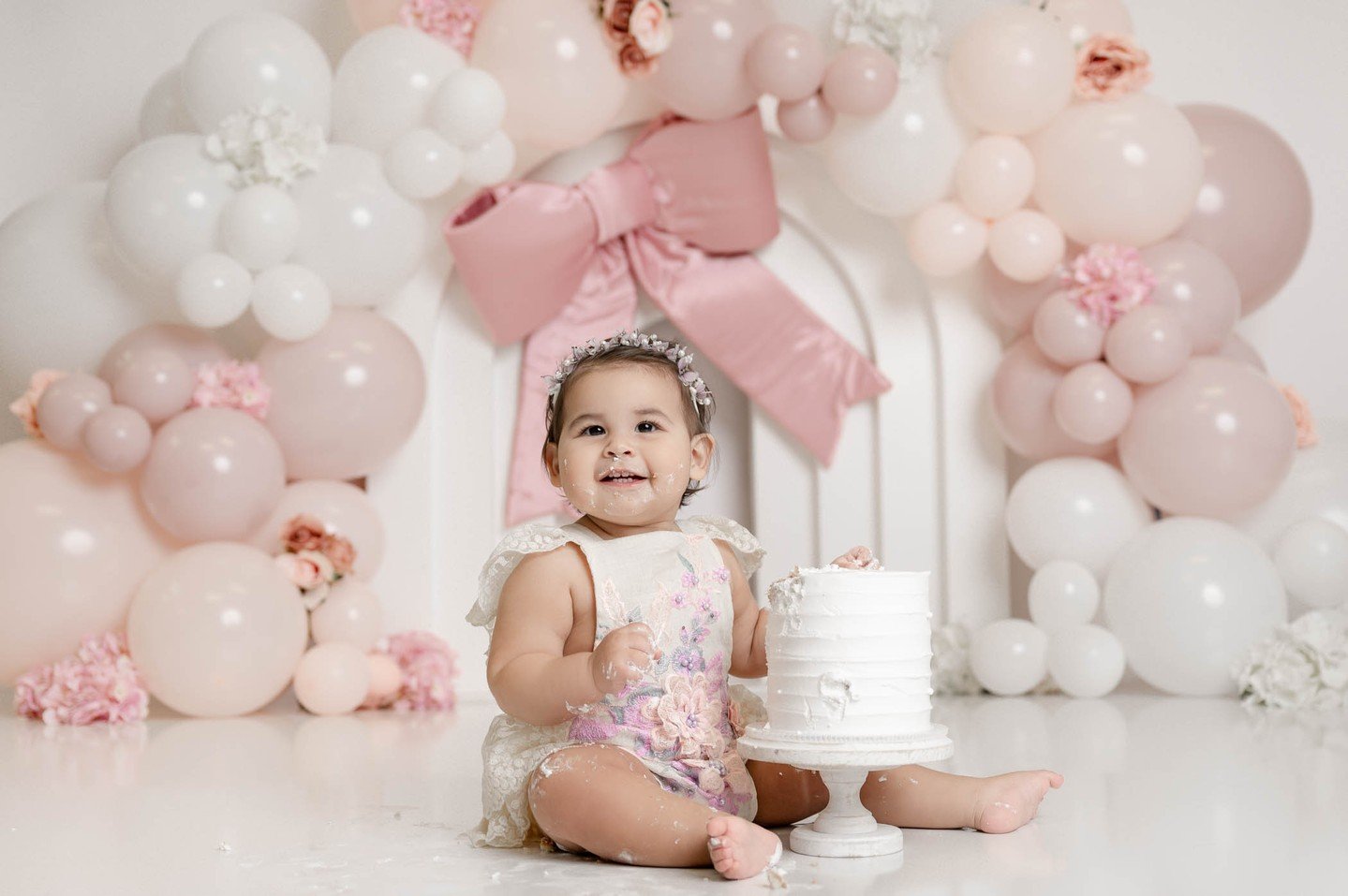 Because every first birthday deserves a celebration.
#HoustonPhotographer #CakeSmashHouston #FirstBirthdaySession #HoustonTX