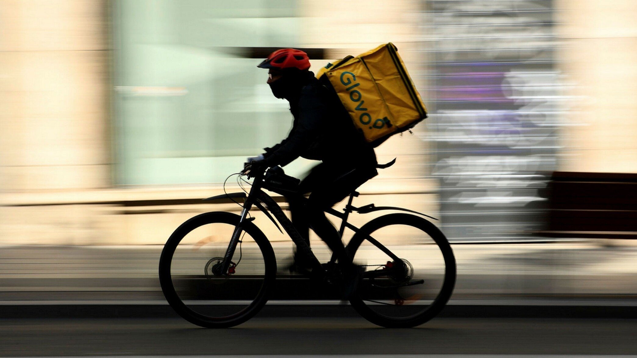 Food delivery giants fight back with on-demand grocery delivery