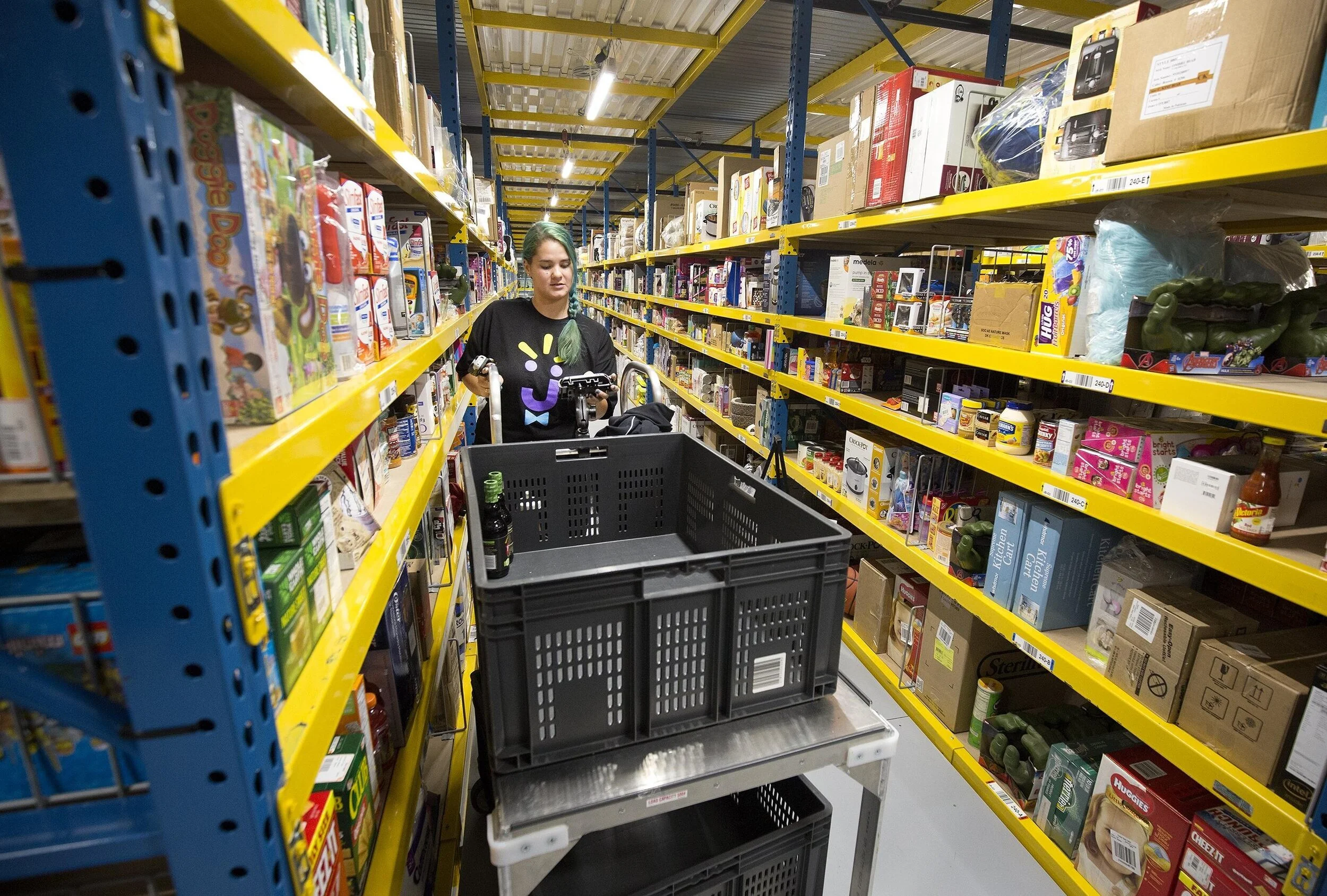 Why Chaotic Storage Is Perhaps the Best Inventory Management System