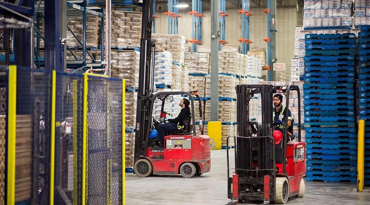 Vancouver’s Jammed Warehouses Show Why Inflation Is So Sticky