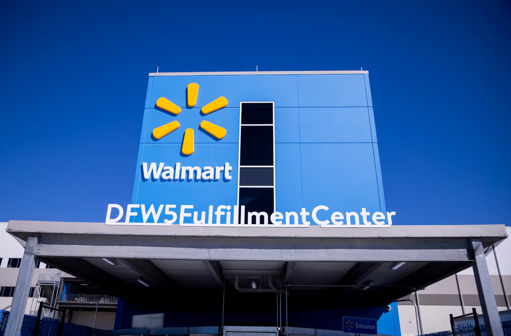 Walmart reinvents its online fulfillment with next-gen Dallas facility