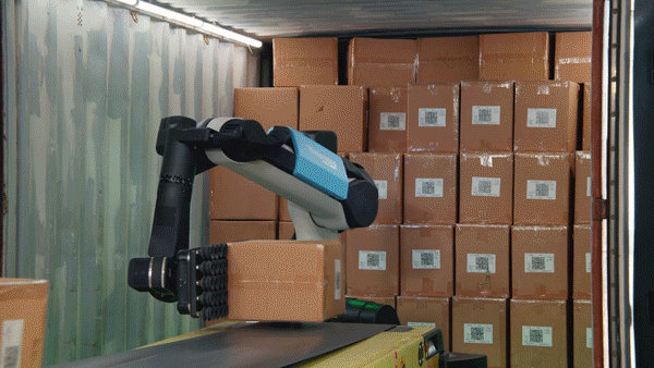 DHL Unleashes 1,000-Robot Army in Global Automation Power Move