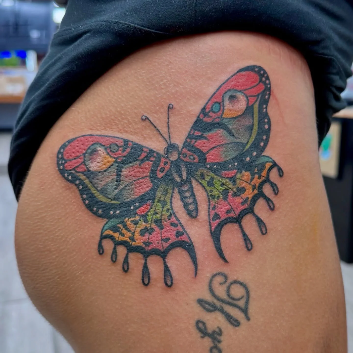 Thanks for keeping in touch after these years, and for bringing this beauty back to the island to give her more life 🫶🏼✨🦋
.
.
Skyler and I had met a couple of years ago at the tattoo shop when I was only a few months into tattooing&mdash; we conne