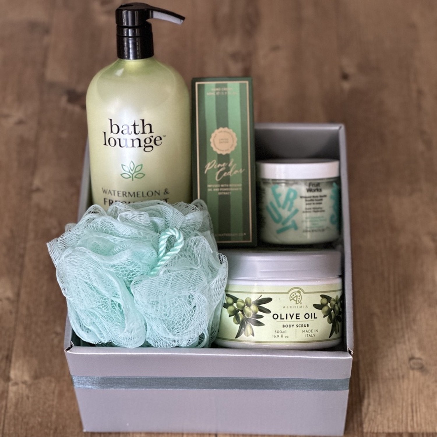 Bath Pamper Gift Box
