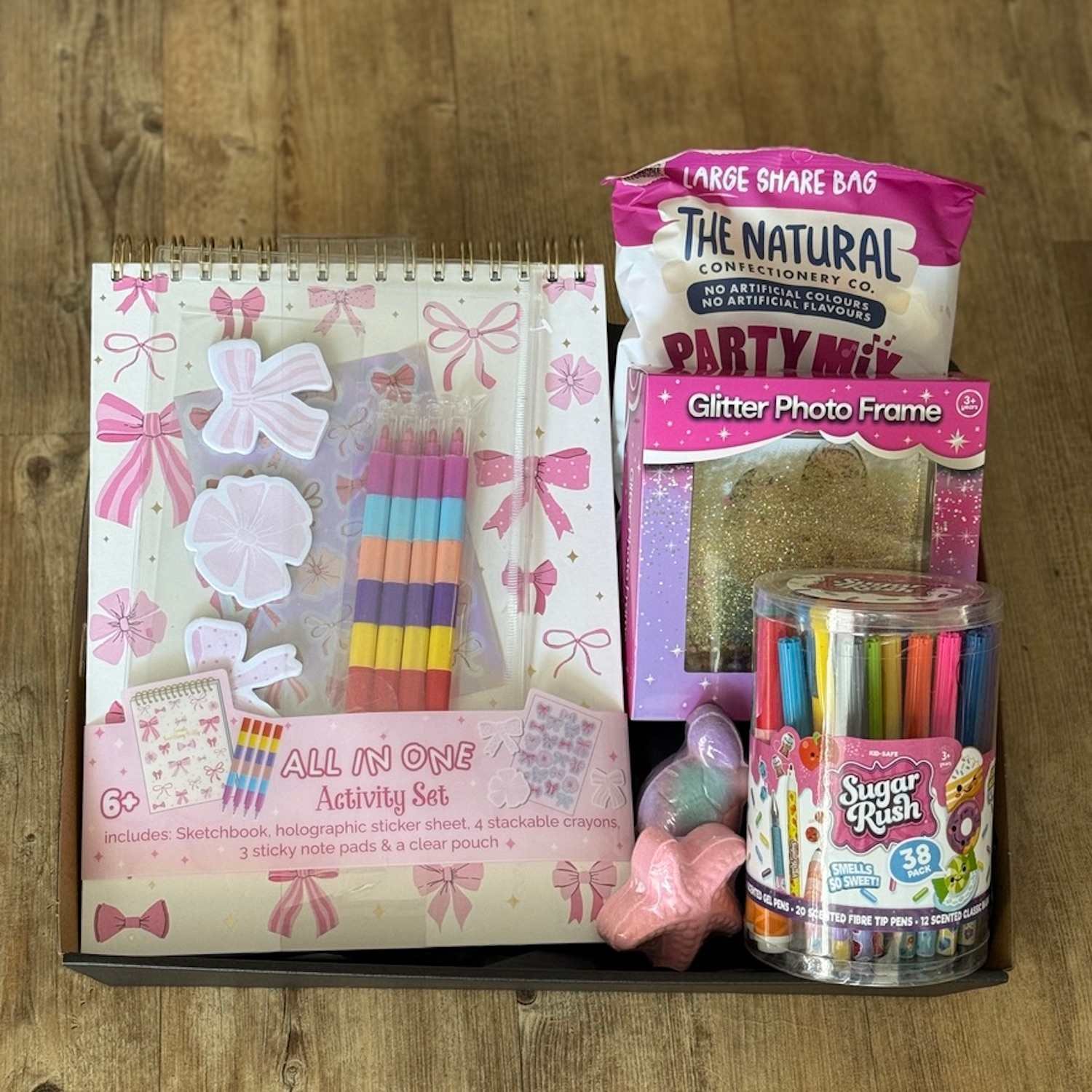 Lily-girls-gift-box_11zon.jpg