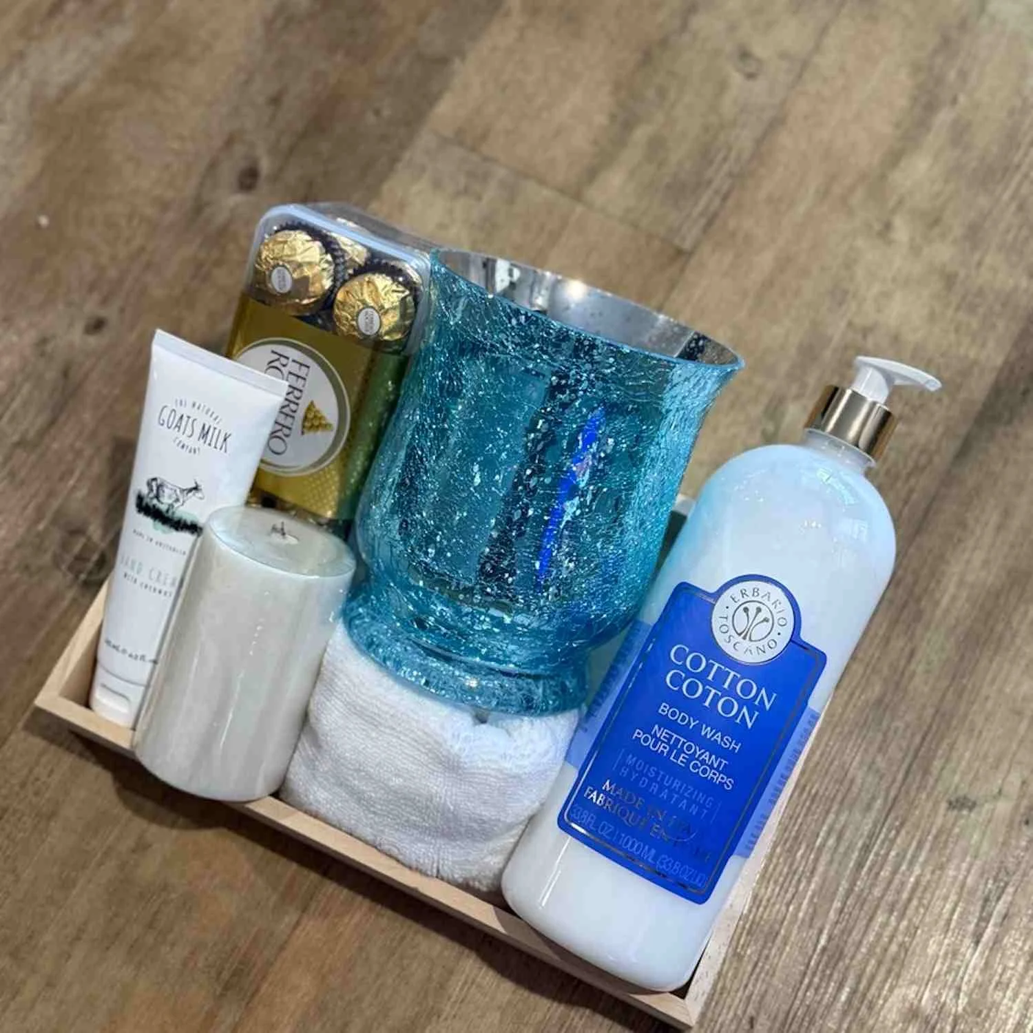 Relaxation gift set wth skincare, sweets and home pampering essentials.
