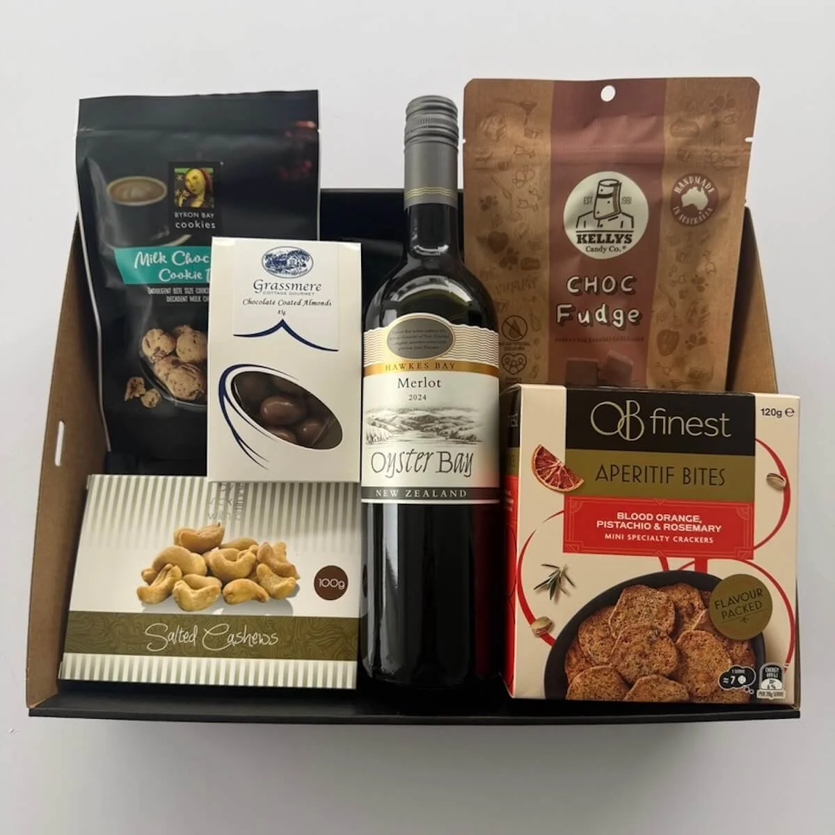 Elanora Wine & Treats Hamper