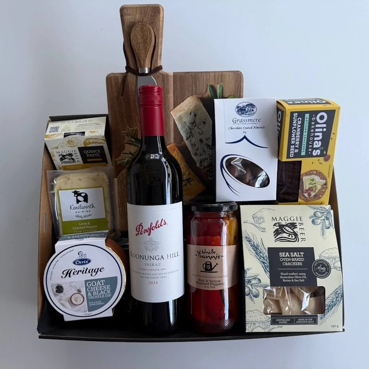 Mudgeeraba Signature Wine & Cheese Hamper
