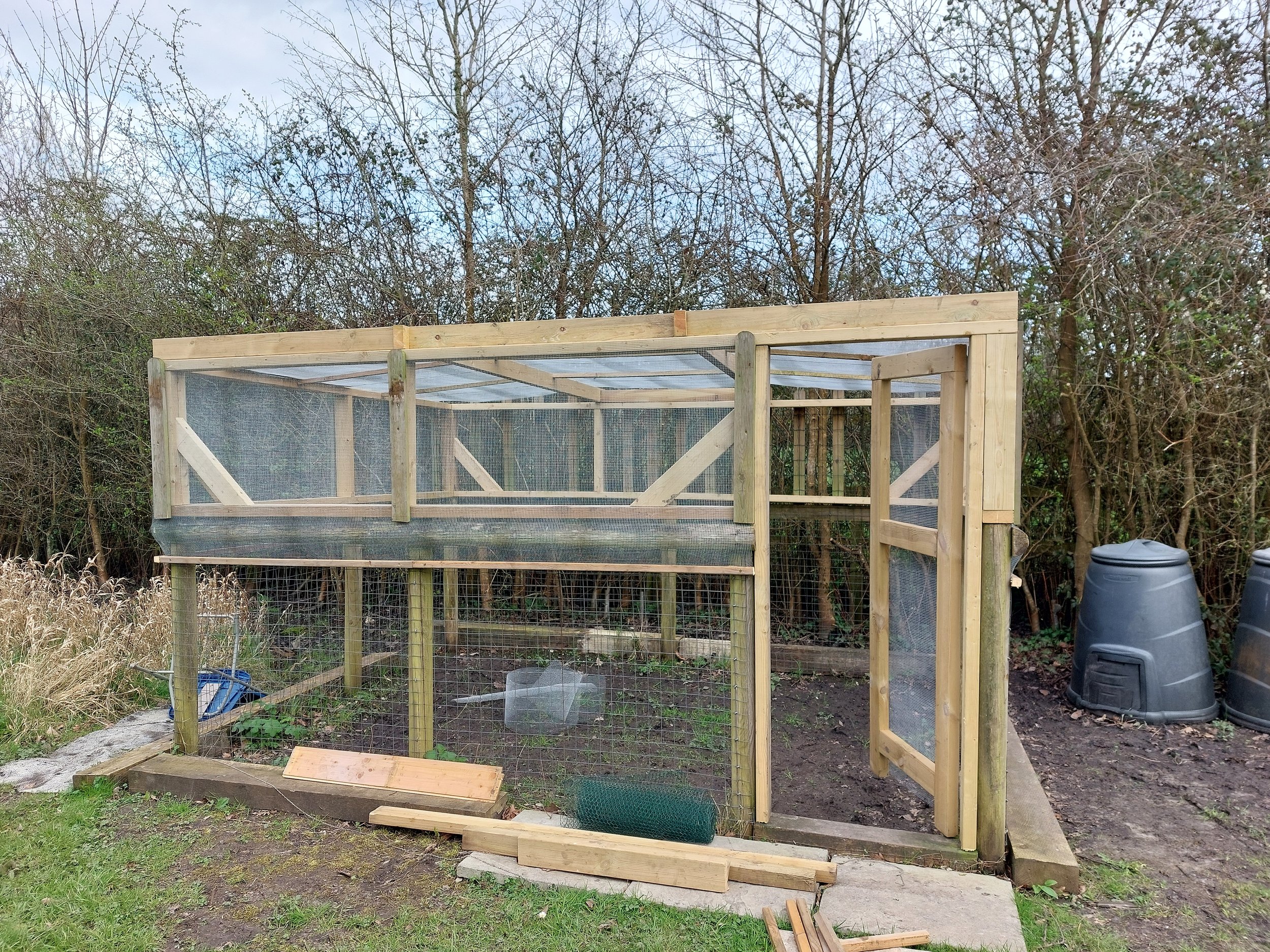 almost completed run for rabbits or guinea pigs.jpg