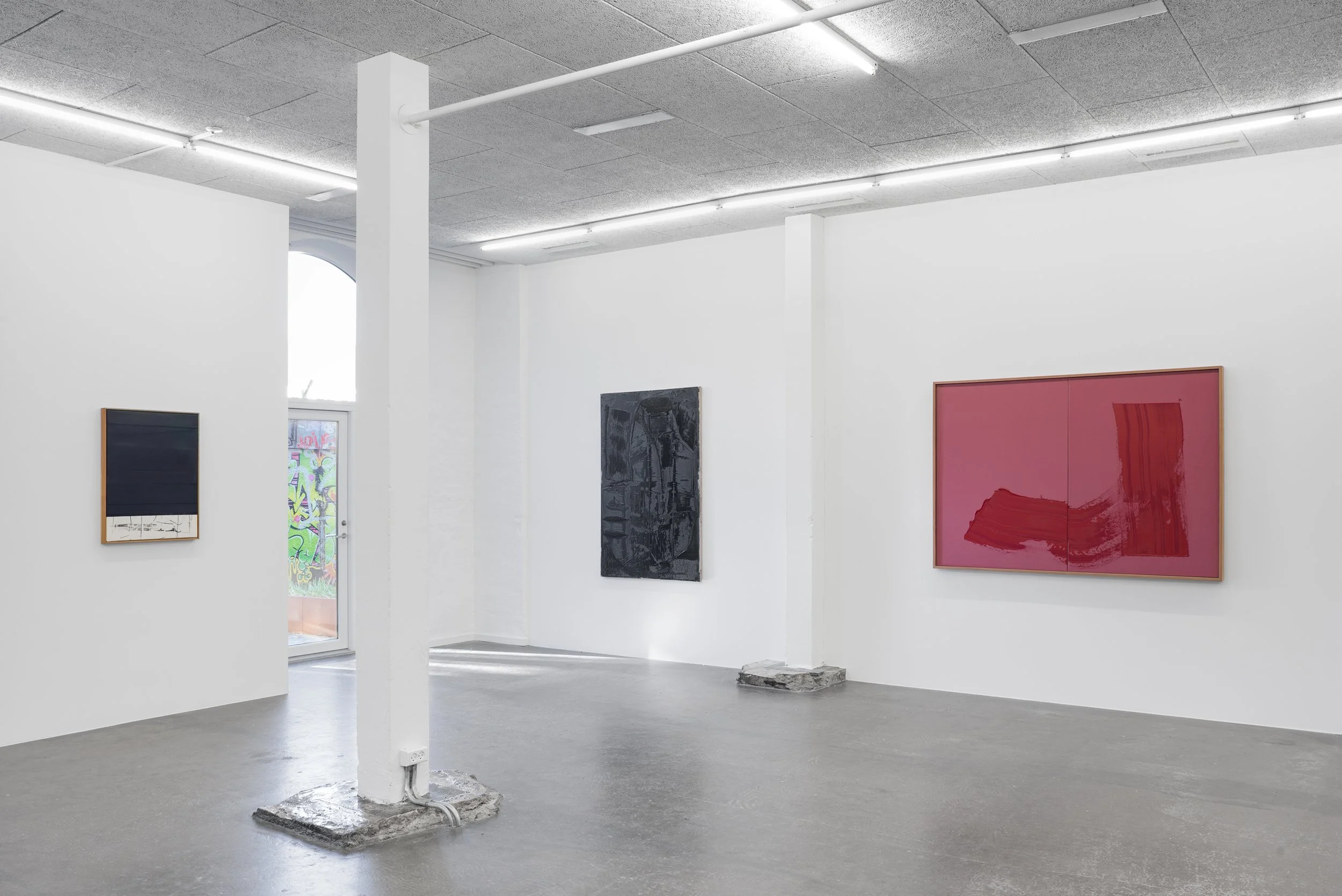 Emma Bernhard_Rasmus Rosengaard_Søren Sejr_Nocturnal Motions_Jacob Bjorn Gallery_2023_Jacob Friis-Holm Nielsen_UKR2593_sRGB_web.jpg