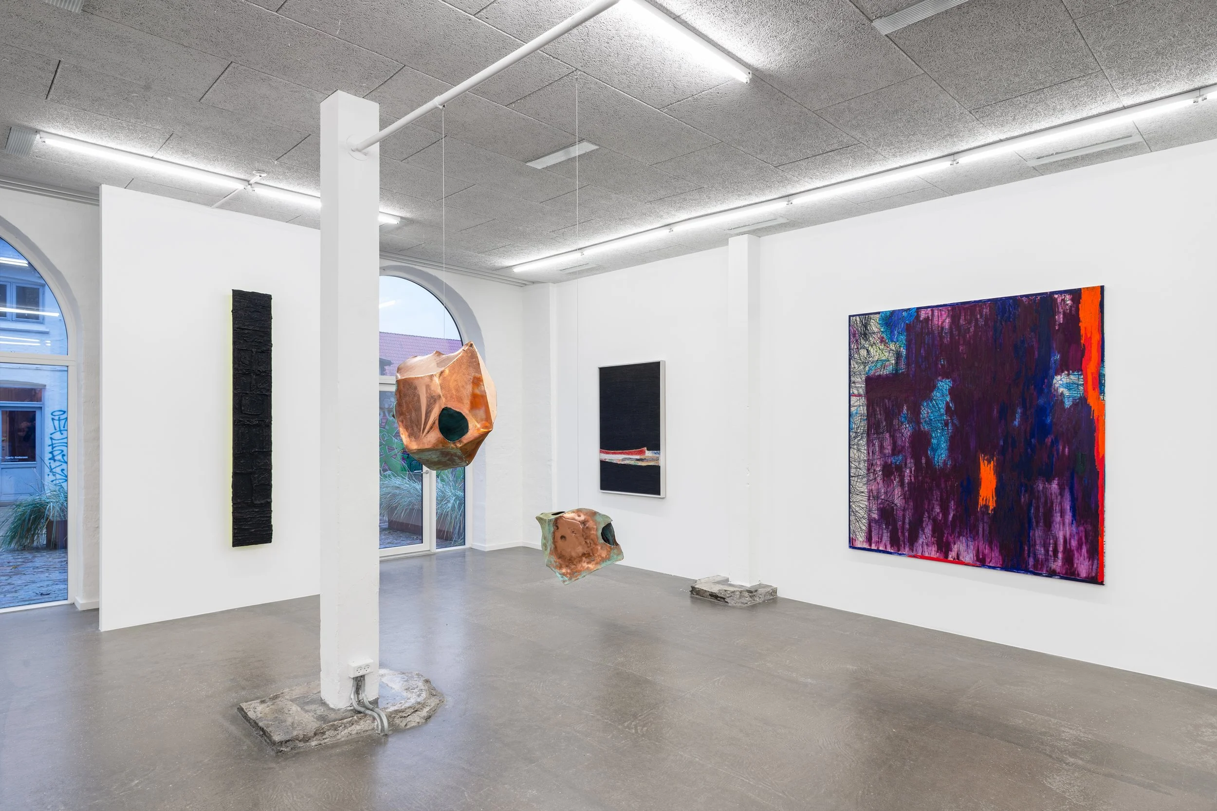 Lunar Muse_Jacob Bjorn Gallery_2023_Jacob Friis-Holm Nielsen_UKR8535_sRGB_web.jpg
