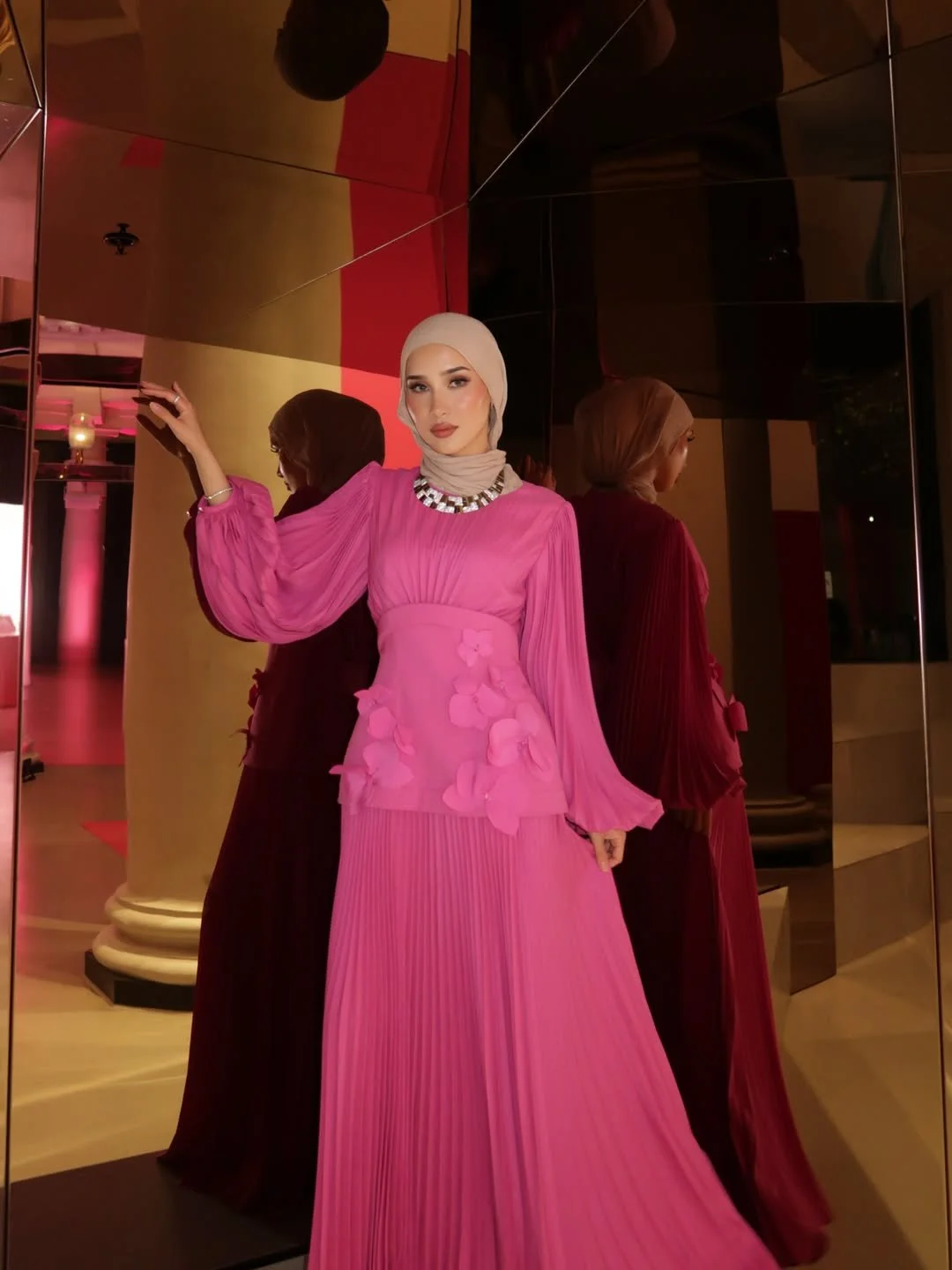 ROYA ABDOL