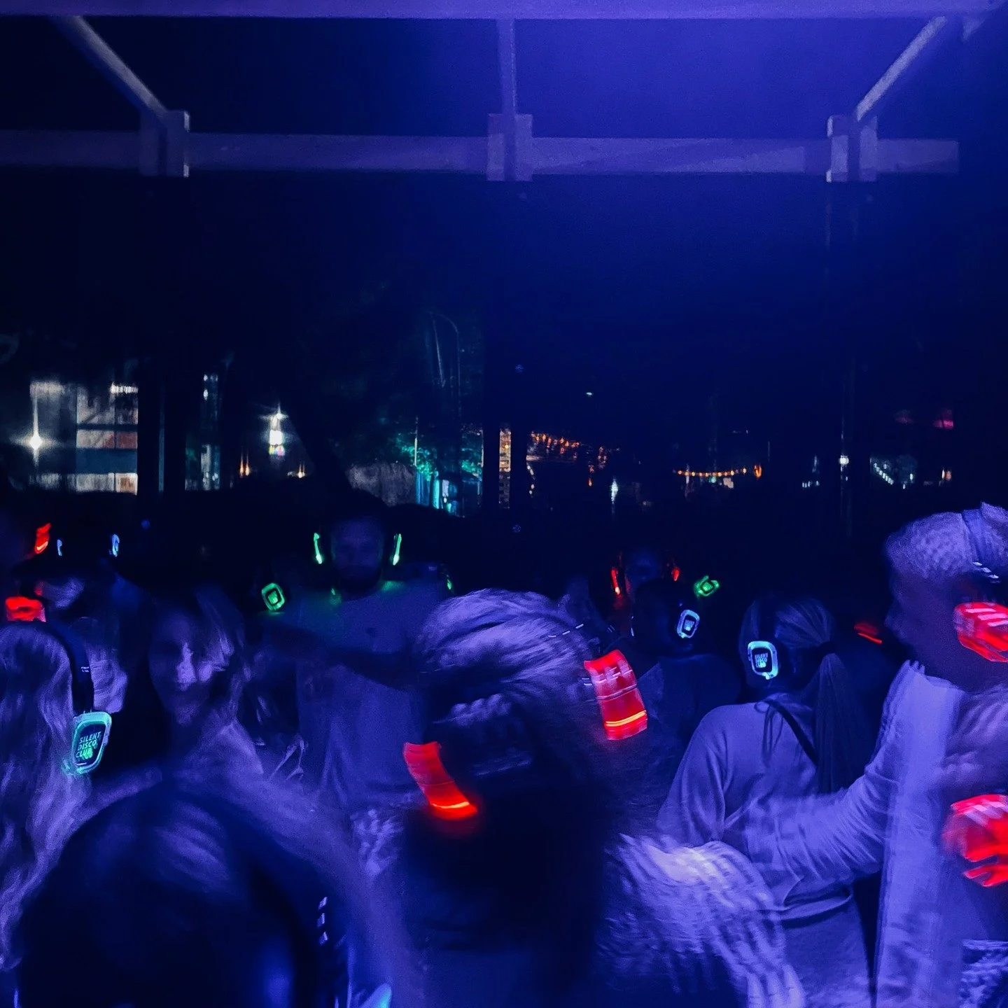 💥 VINN FESTIVALPASS TIL LILLEHAMMER LIVE! 💥 
Drømmer du om å danse deg gjennom årets festival, men mangler pass? 
Nå har du sjansen til å vinne 2 festivalpass som gir deg tilgang til begge dager!