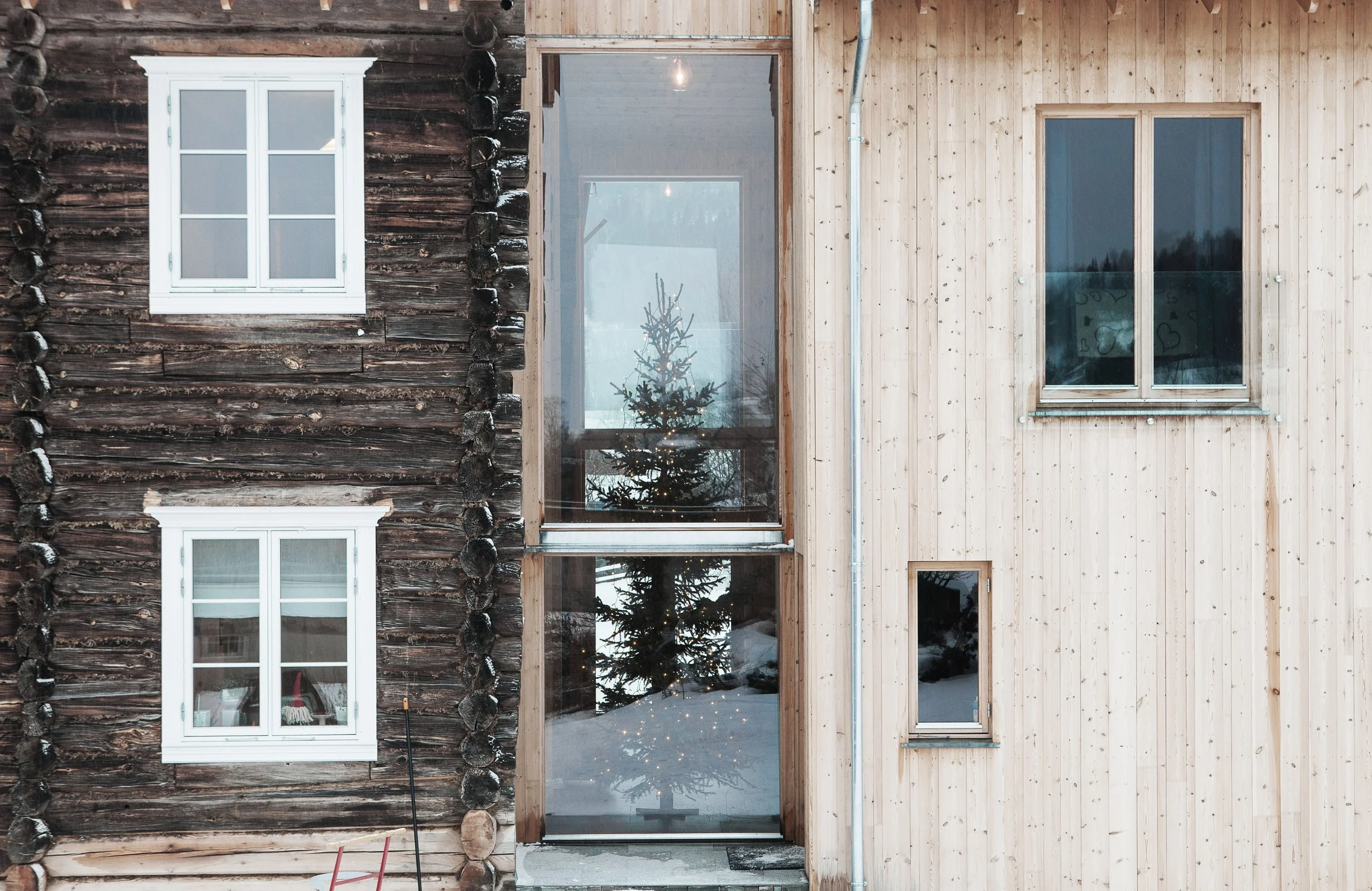 TILBYGG TIL VÅNINGSHUS - SKOE