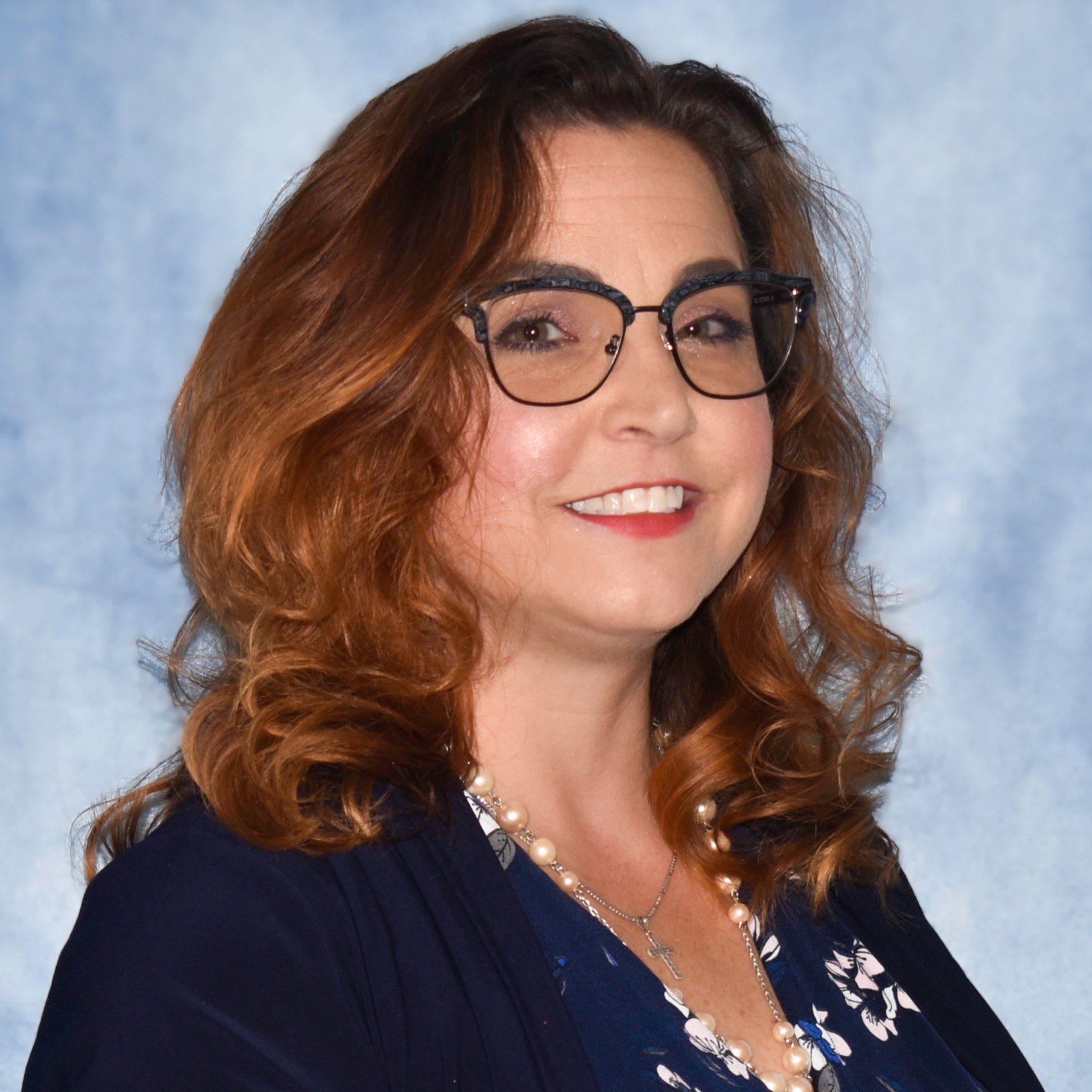 Tracy Elliott Headshot