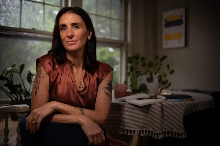 An Evening with Laura McKowen at Newton-Wellesley