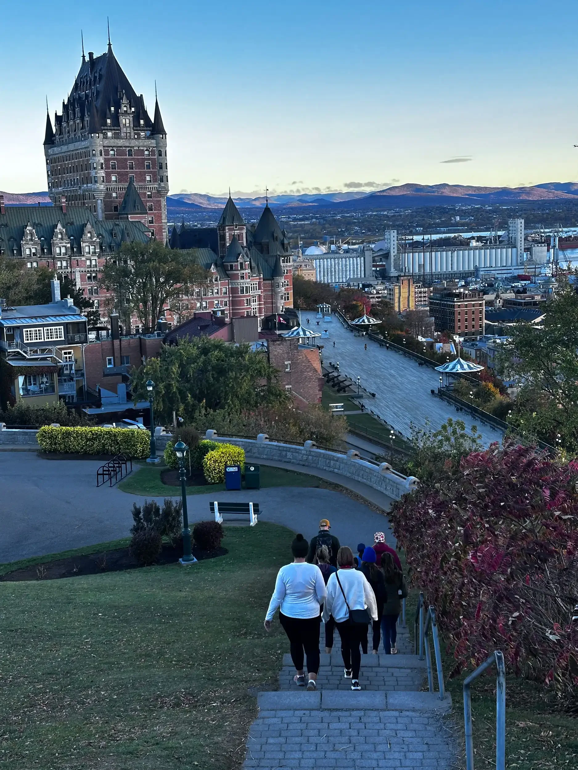 Quebec horizon line