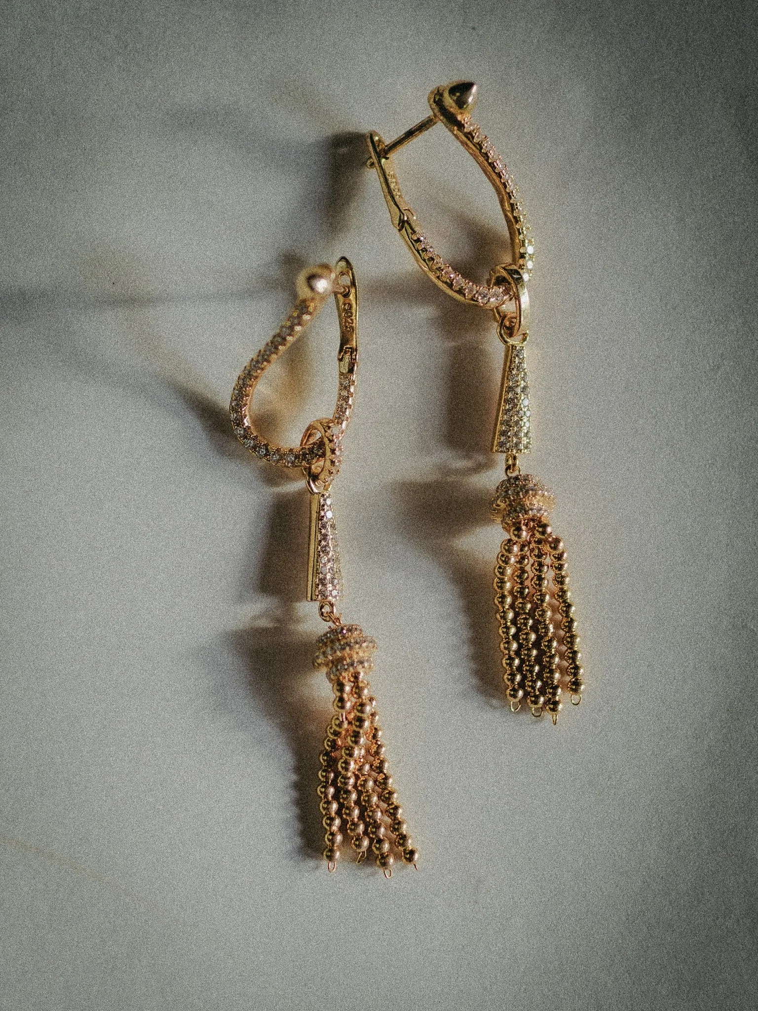 gold-plated-cordelia-tassel-earrings-maria-sarinana-collection.jpg