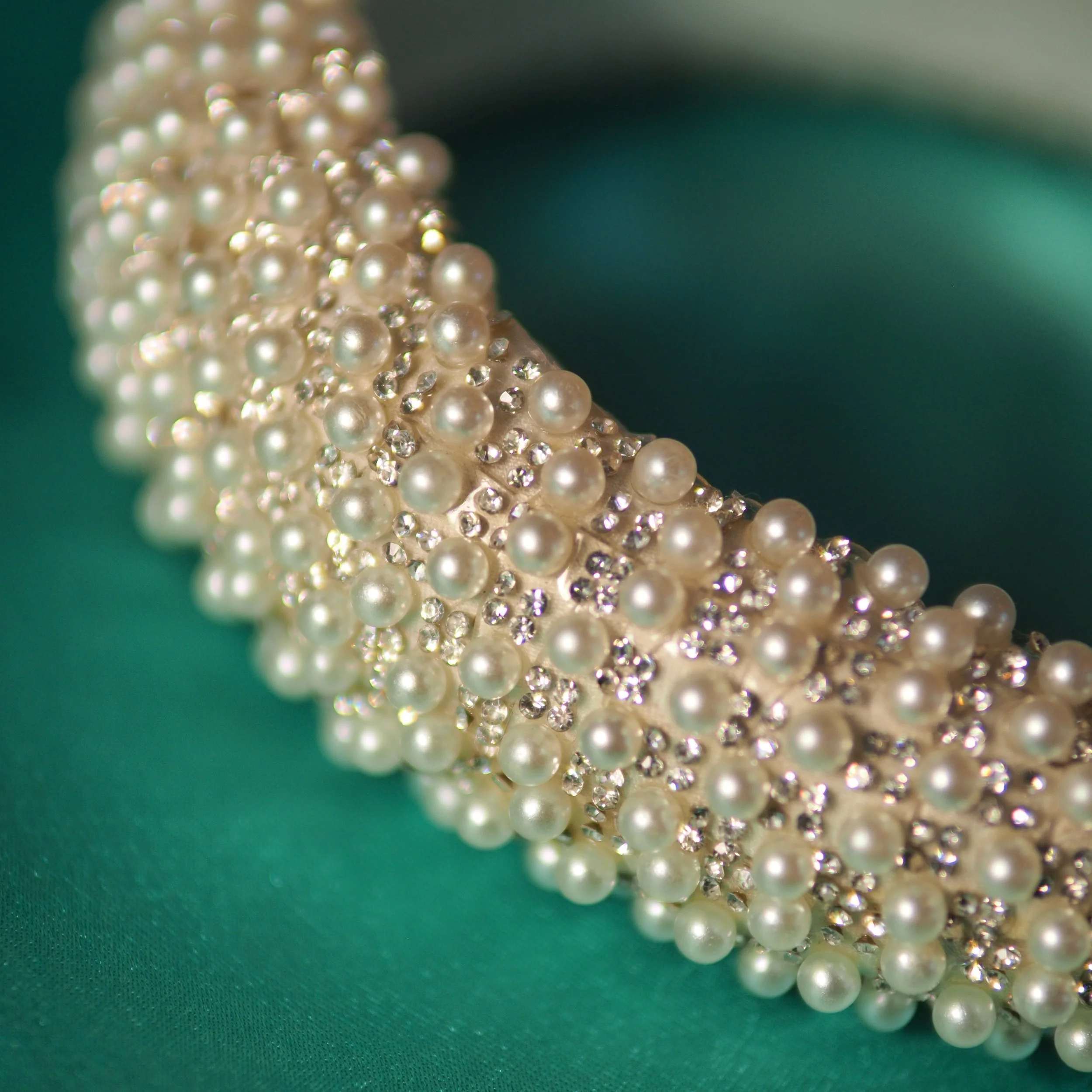 pearl wedding headband maria sarinana.JPG