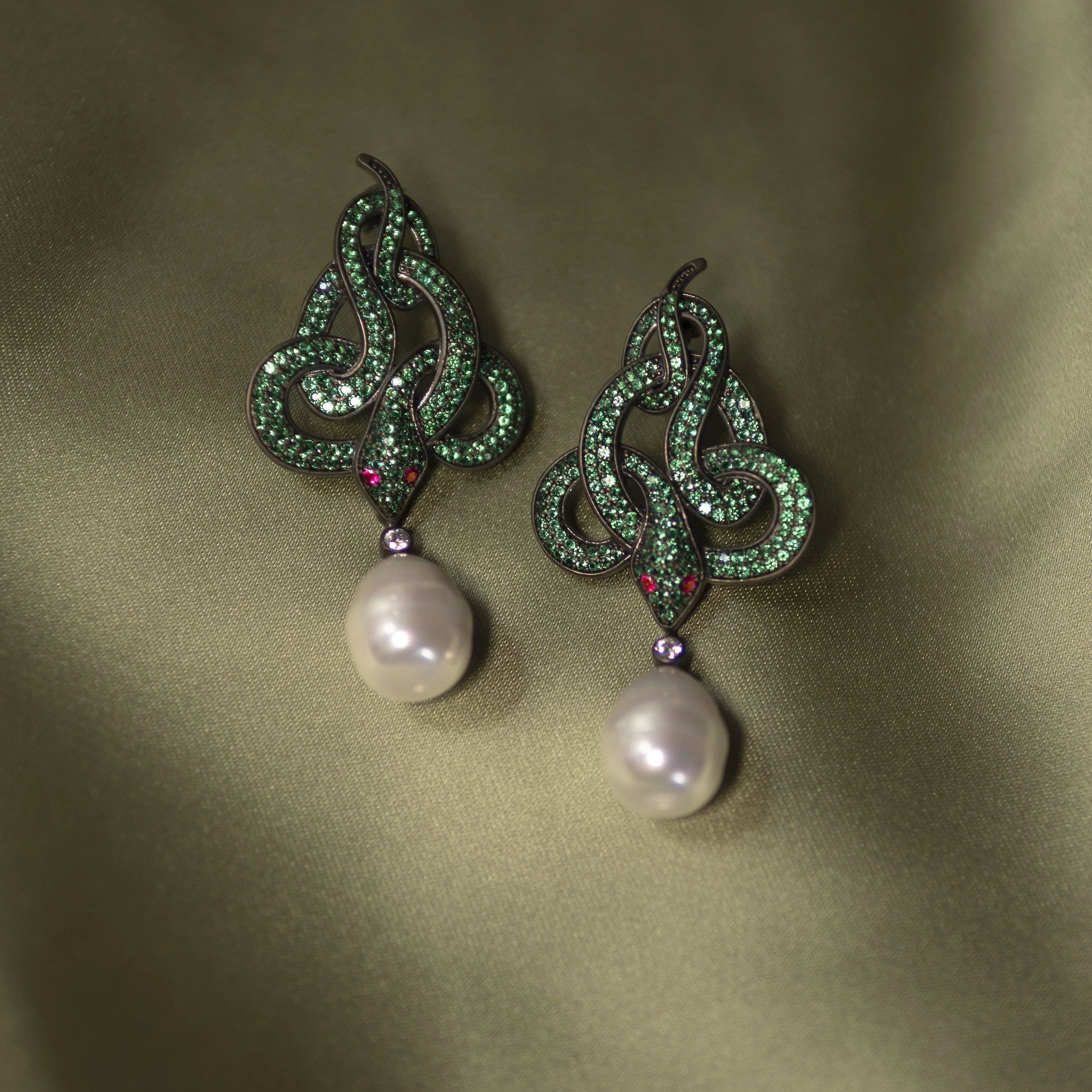 bold party snake pearl earrings in green and ruby maria sarinana.jpg