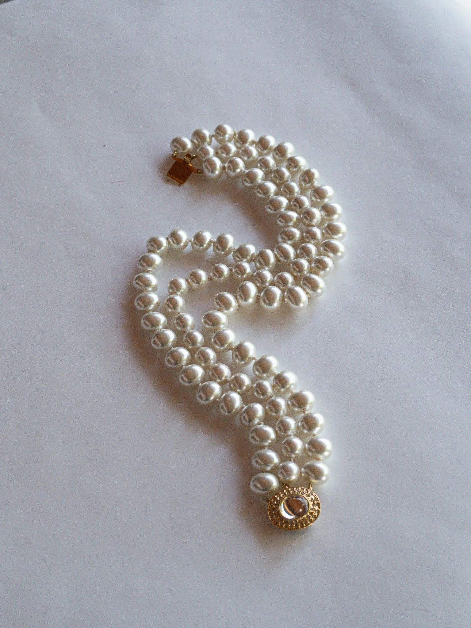 The Moira - triple strand choker