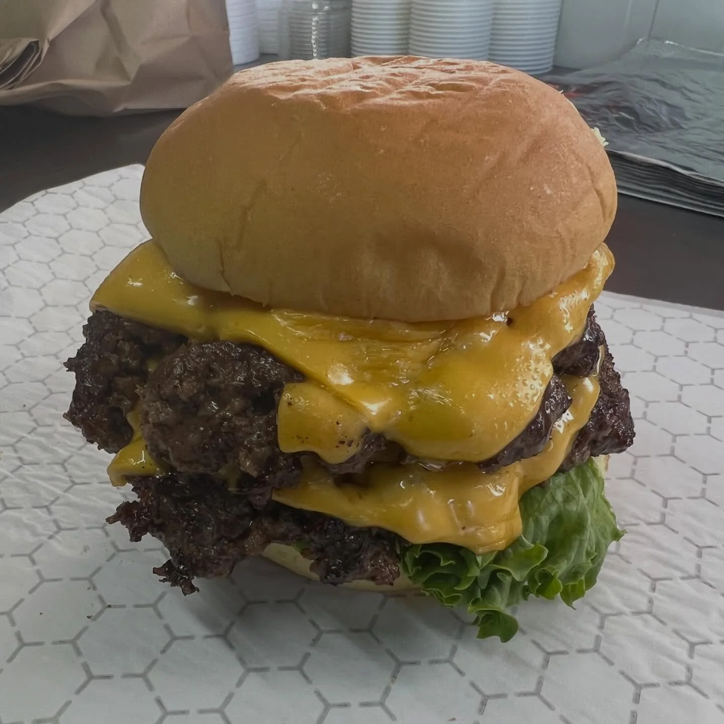 There&rsquo;s veggies under there somewhere&hellip; 🍔❤️
.
.
.
.
#nashvilleburger #nashvillefood #nashvillefoodies #nashvilleeats #supportlocal