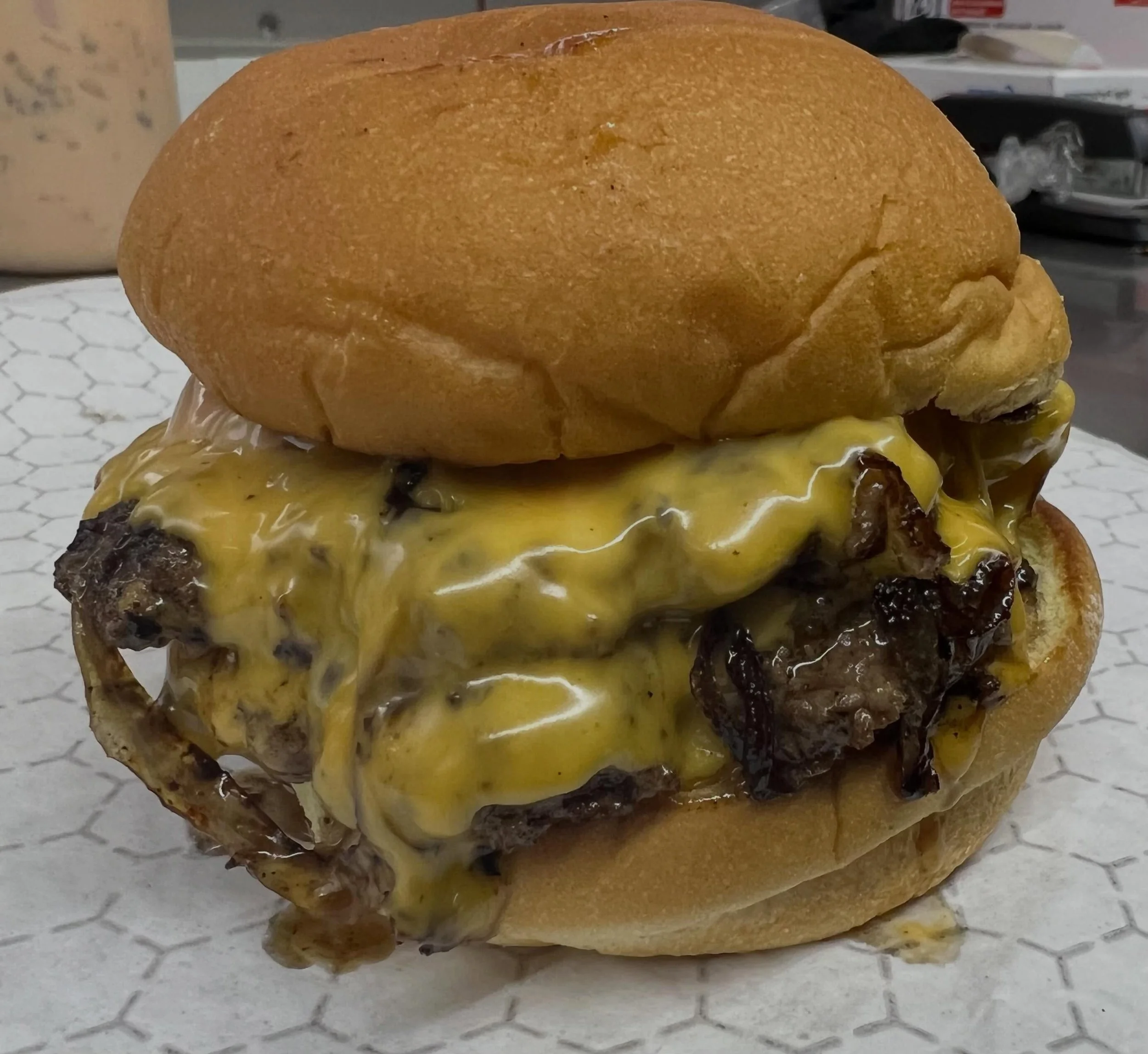 Gooey, greasy, goodness 😍
.
.
.
.
#nashvilleburger #nashvillefood #nashvillefoodies #nashvilleeats #supportlocal