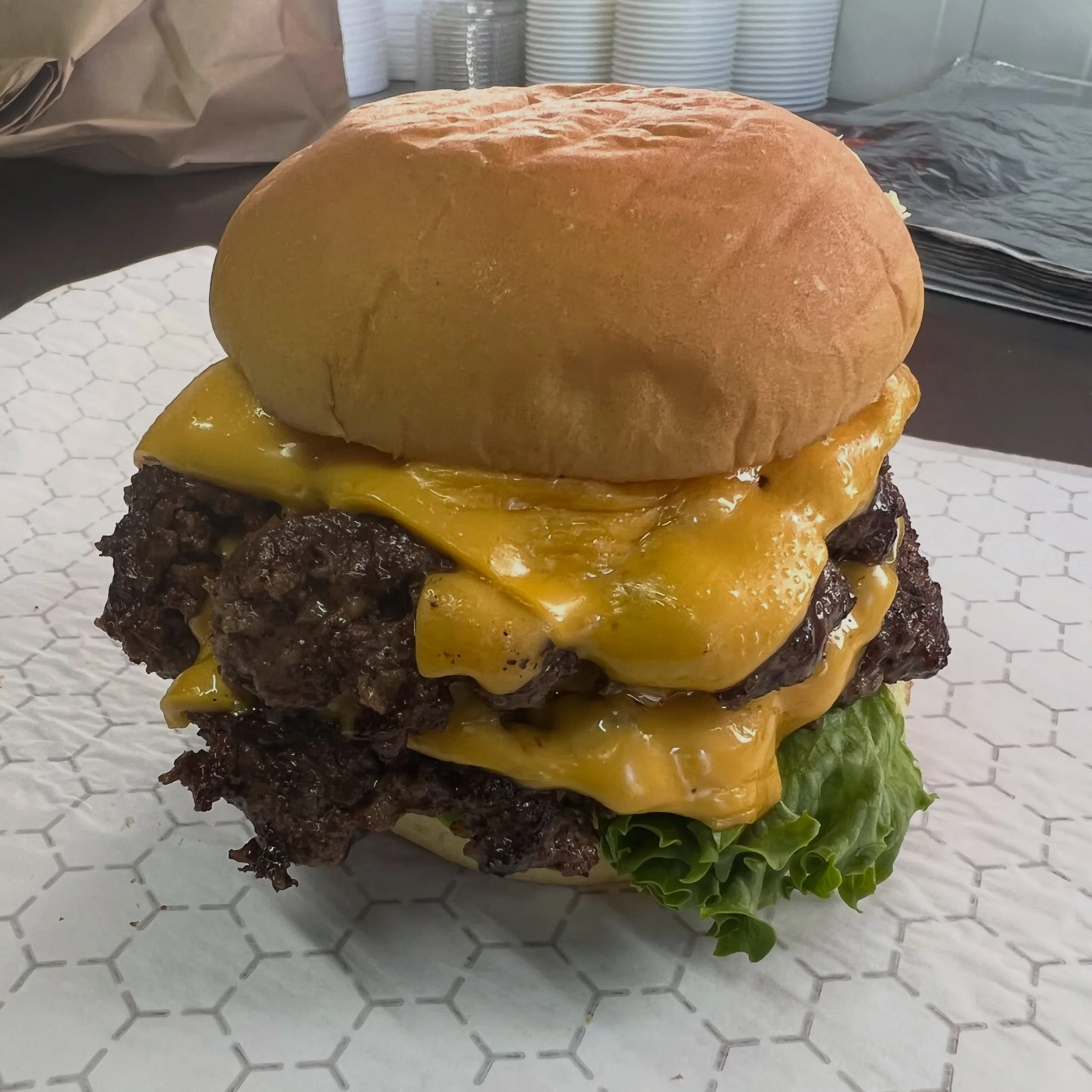 Quick pic before you leave 📸🍔😍❤️
.
.
.
.
#nashvilleburger #nashvillefood #nashvillefoodies #nashvilleeats #supportlocal