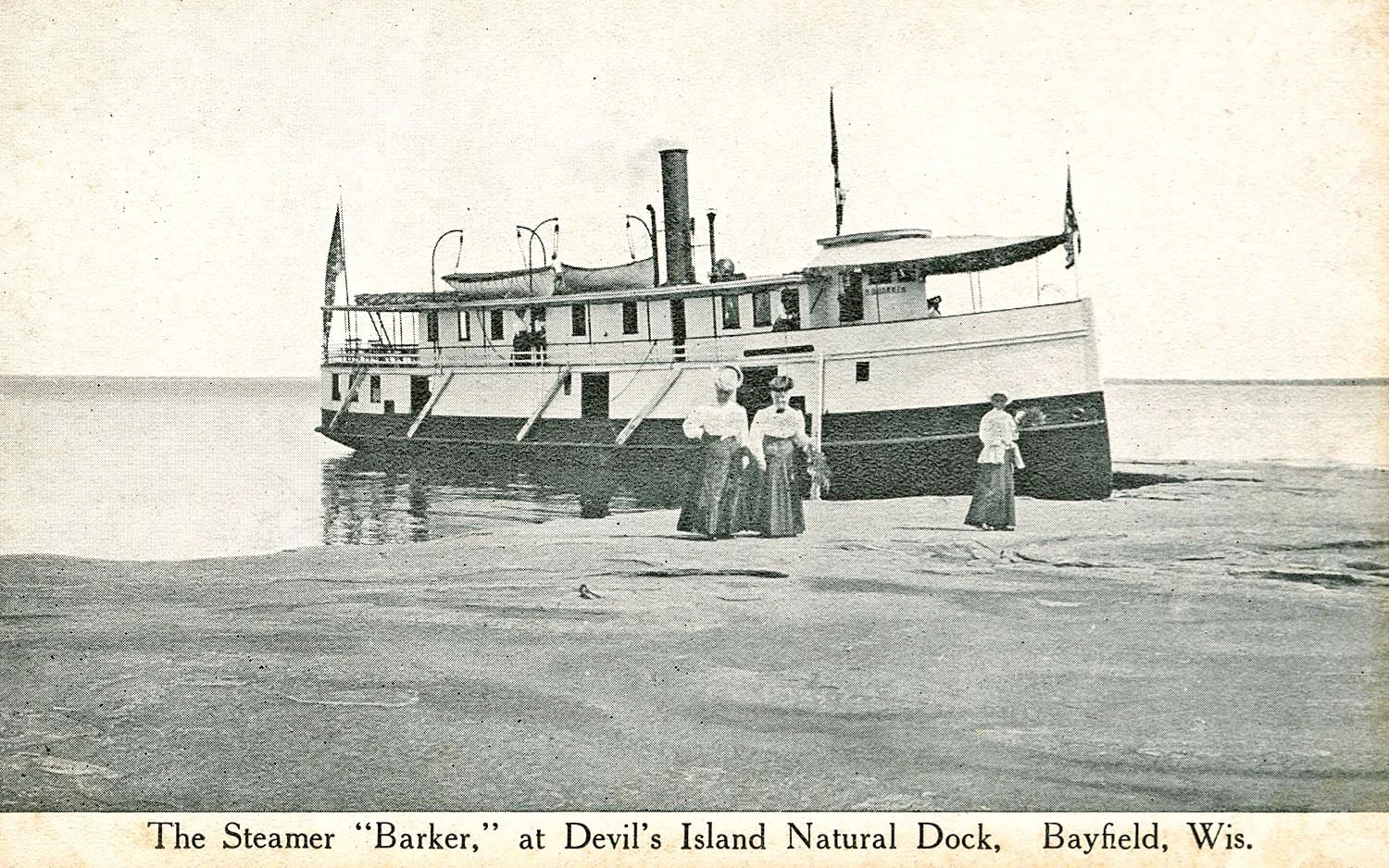 Galleries — Mellen Brownstone Center