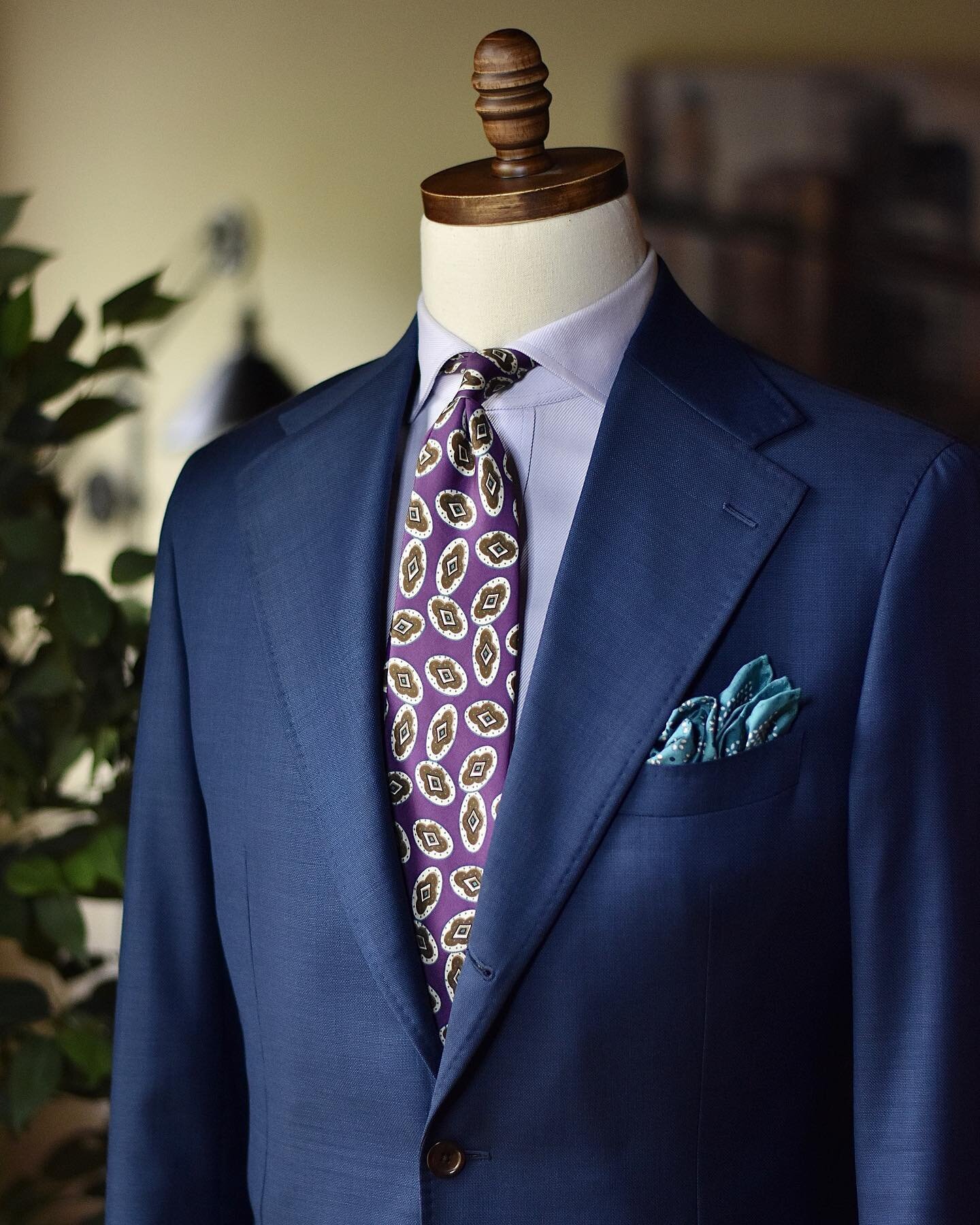 With Easter this weekend I thought I would throw one more fit at y&rsquo;all. This lilac shirt, purple tie, and turquoise pocket square give total Easter vibes! Order a lilac shirt like this one today and you won&rsquo;t regret it.

#ascendcollection