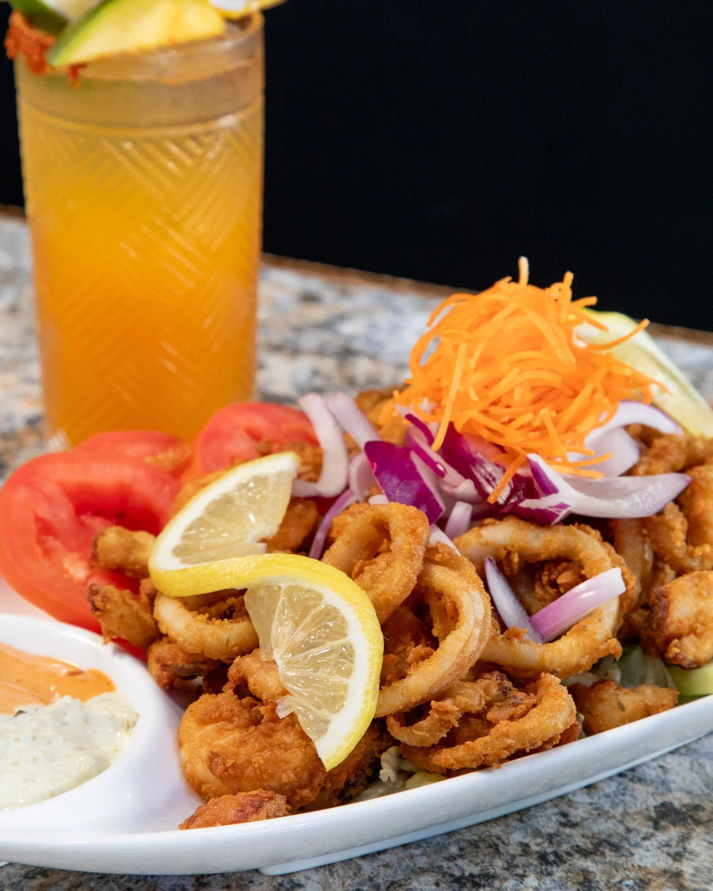 Sharable and delicious. Just the way we like our calamari! 🦑

📸 In the picture: Frituras Pacifico&ndash;fried and crispy calamari rings, octopus and
shrimp.

 #laperlanc #fayettevillenc