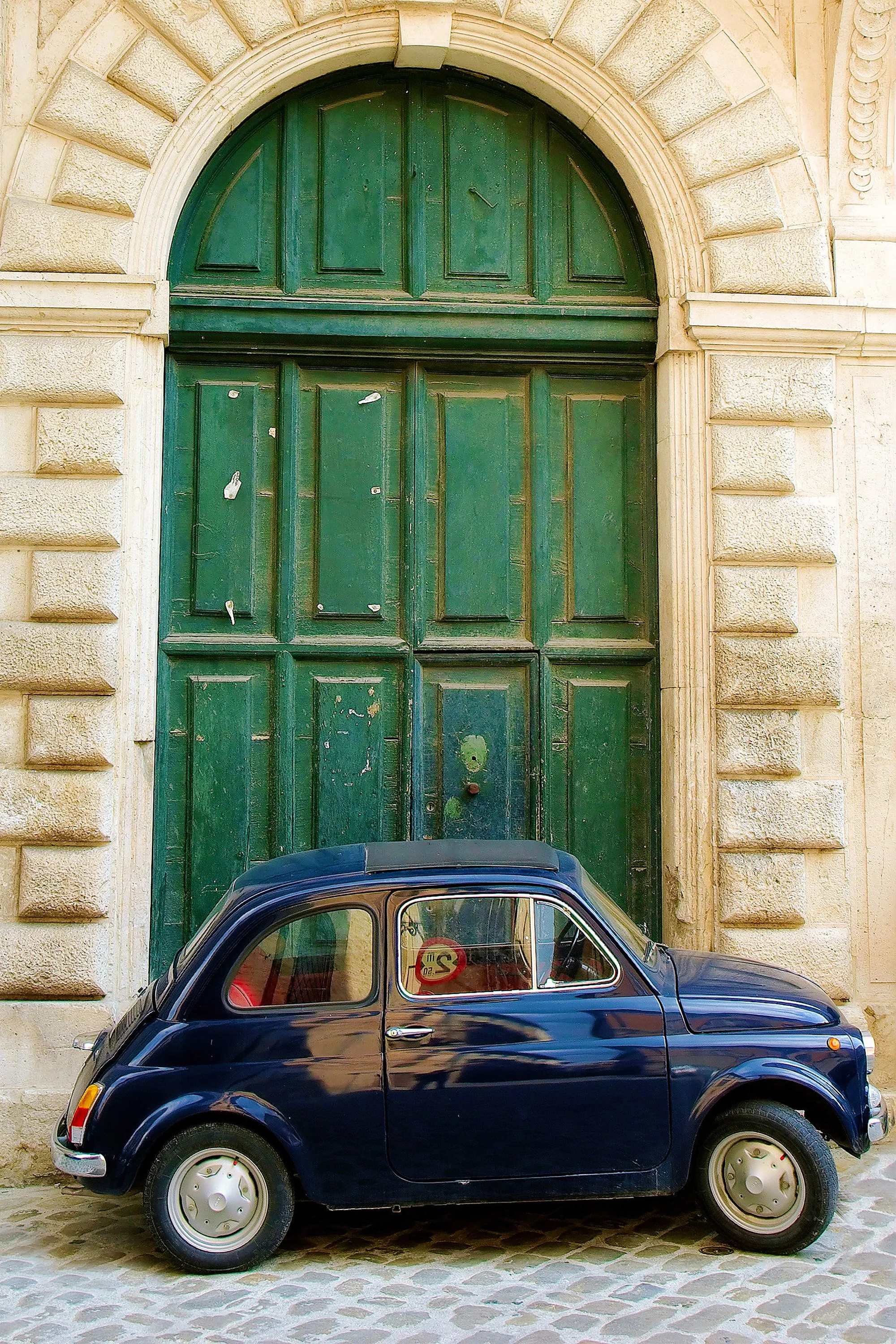 Blue Fiat 500