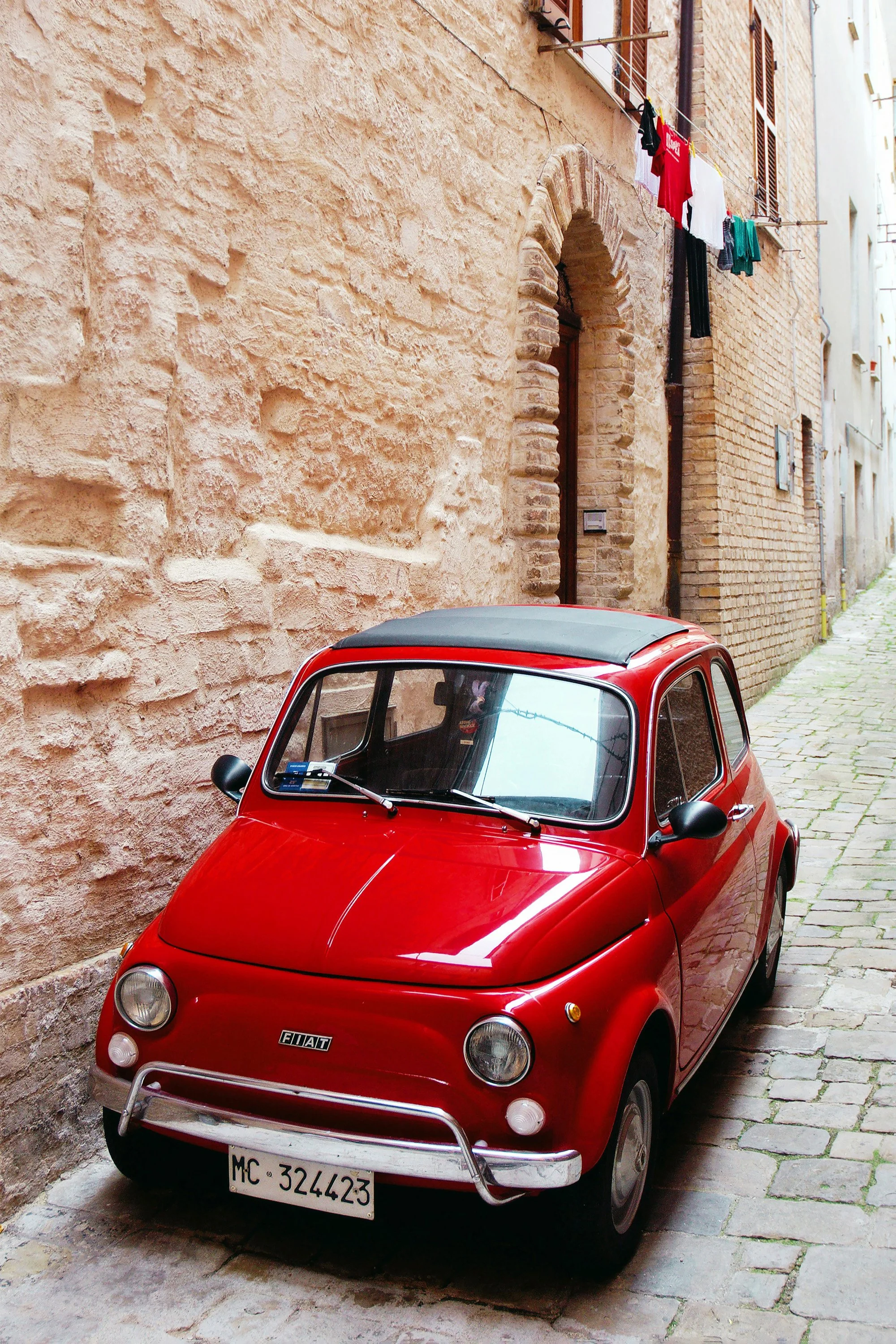 Red Fiat 500