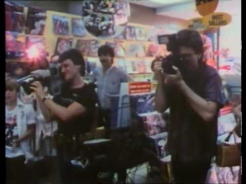 EXCLUSIVE INTERVIEW BY JEANNIE BECKER (1983)